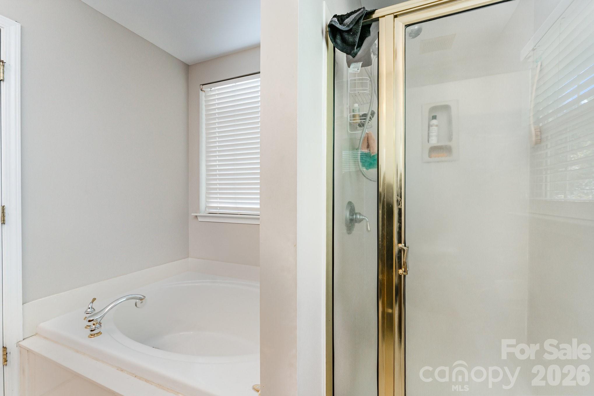 9824 Dauphine Drive — Charlotte
