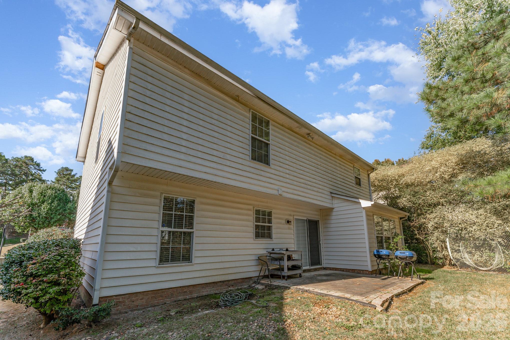 9824 Dauphine Drive — Charlotte