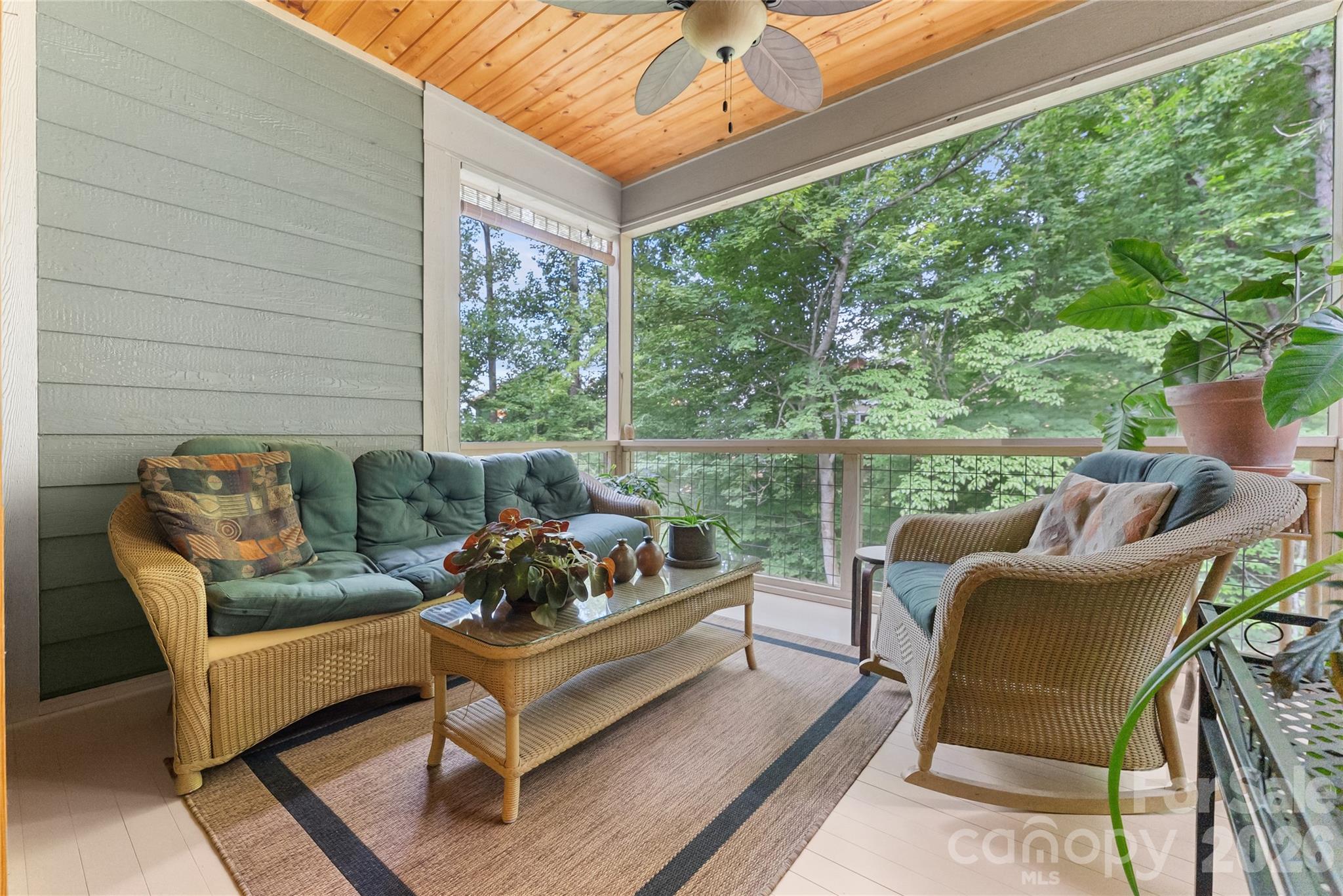 45 Sunset Drive — Swannanoa