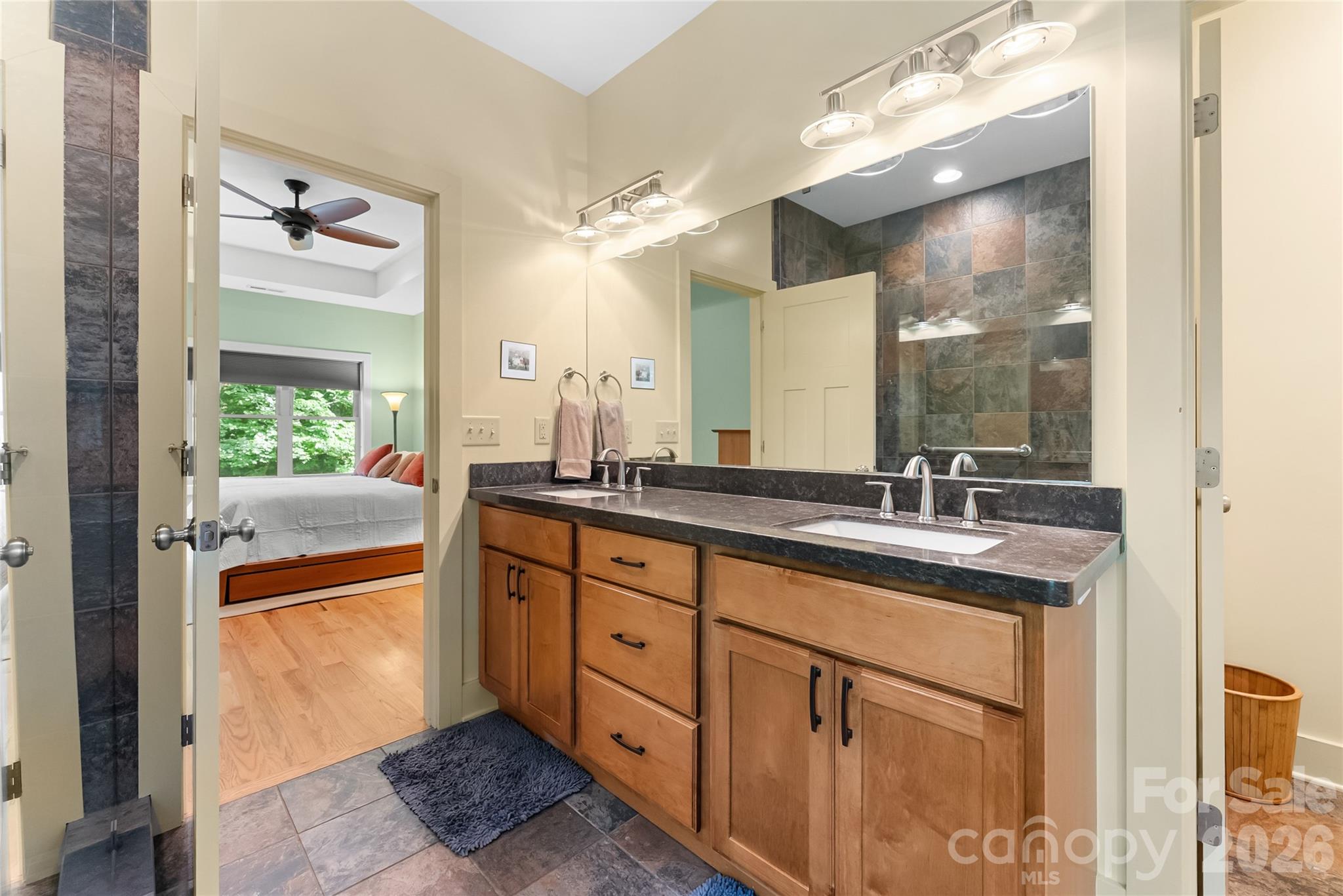45 Sunset Drive — Swannanoa