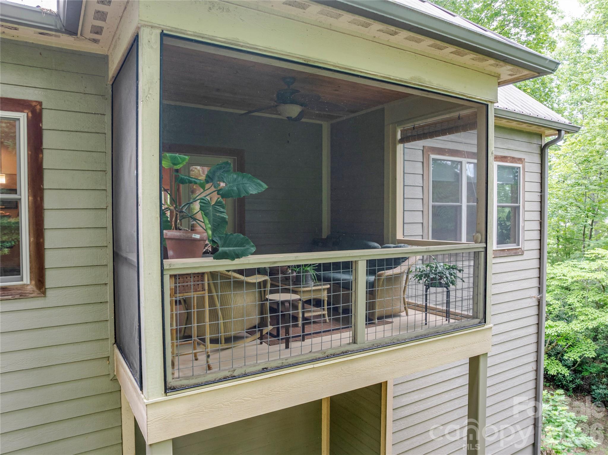 45 Sunset Drive — Swannanoa