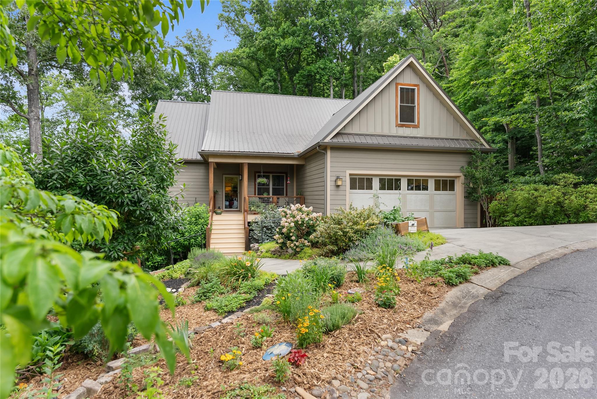 45 Sunset Drive — Swannanoa