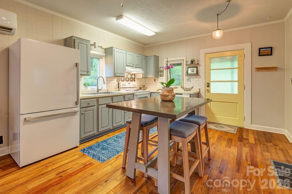 162 Upper Brush Creek Road — Fletcher