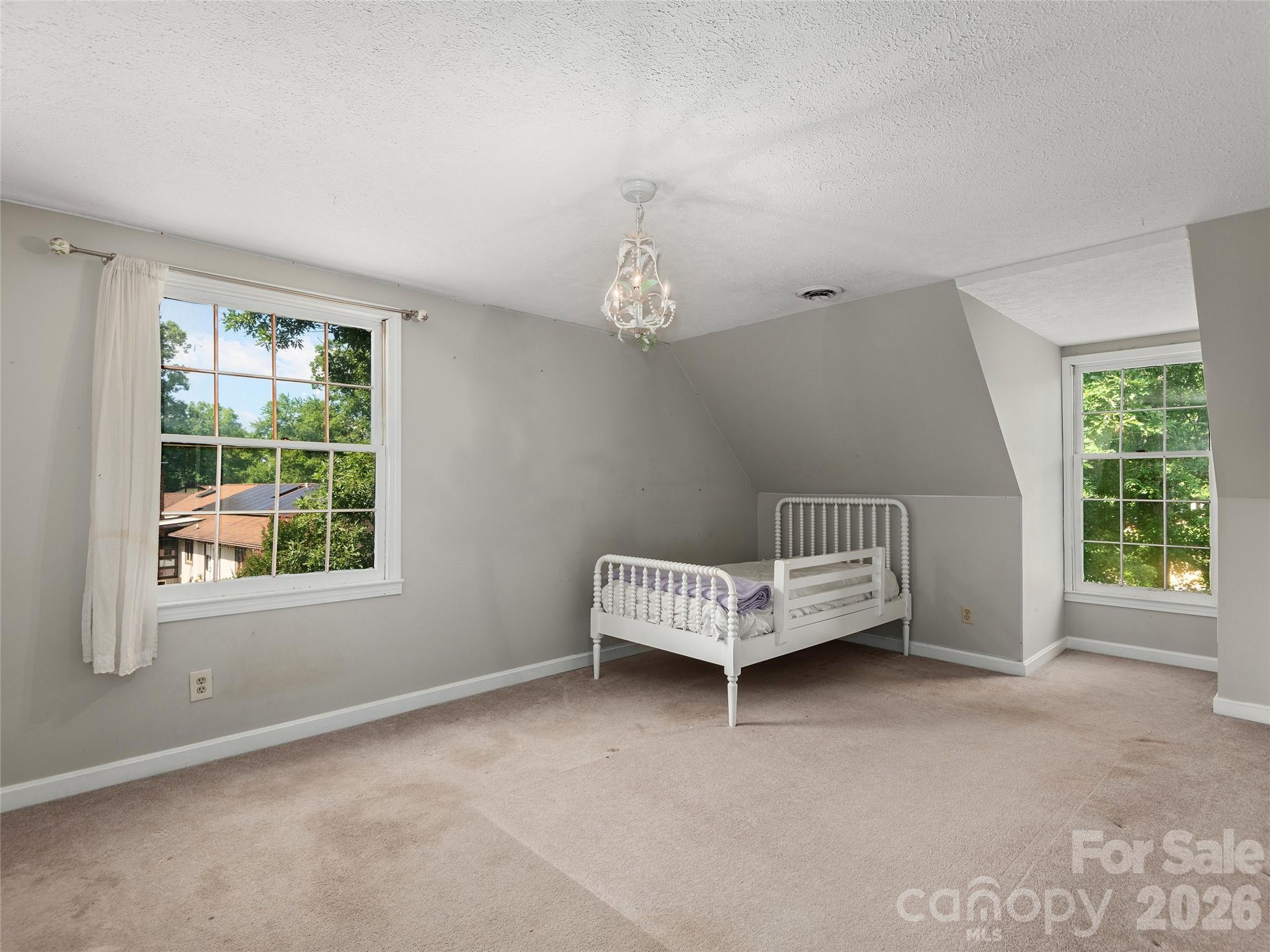 3 Carolewood Drive — Horse Shoe