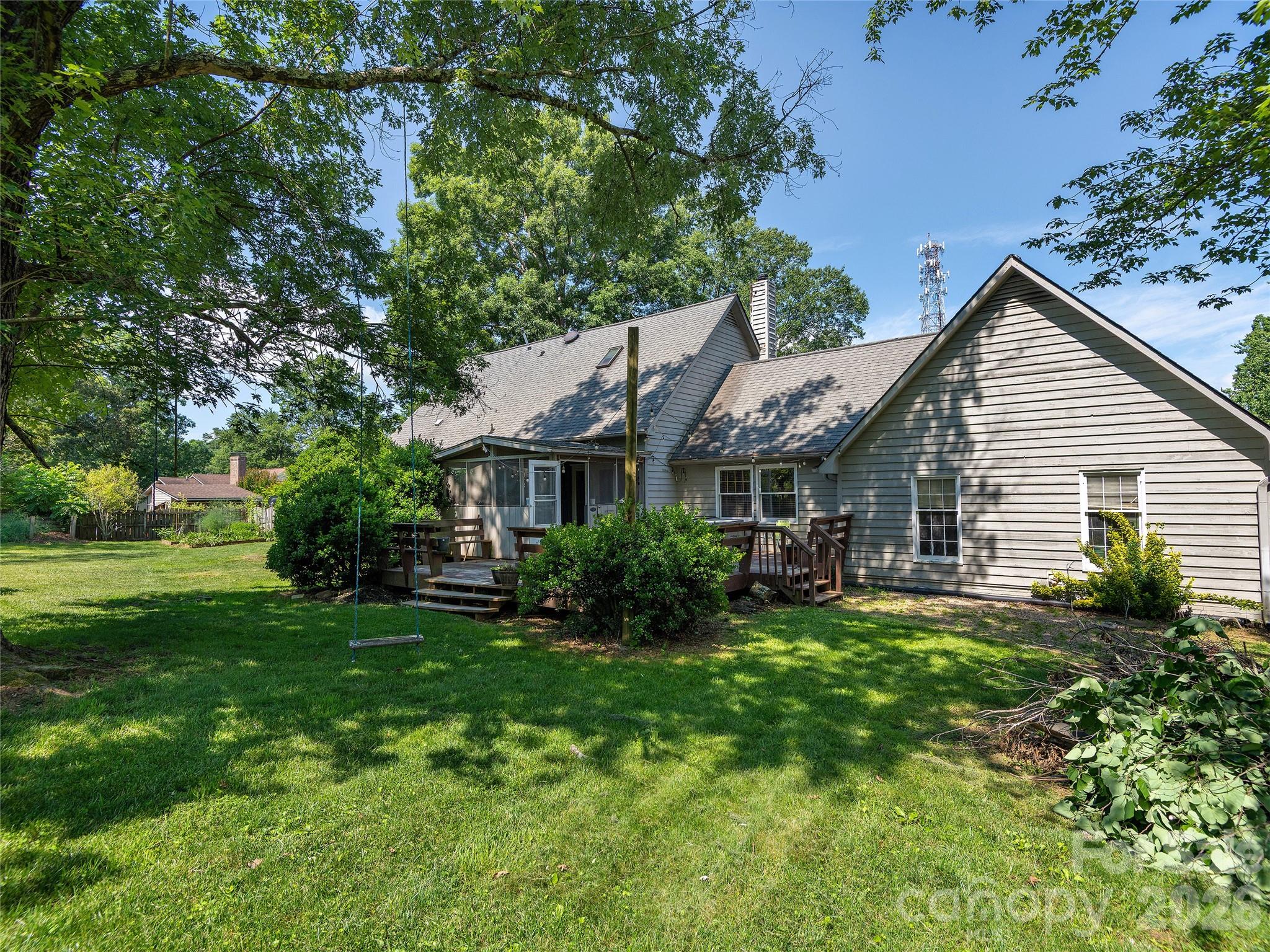 3 Carolewood Drive — Horse Shoe