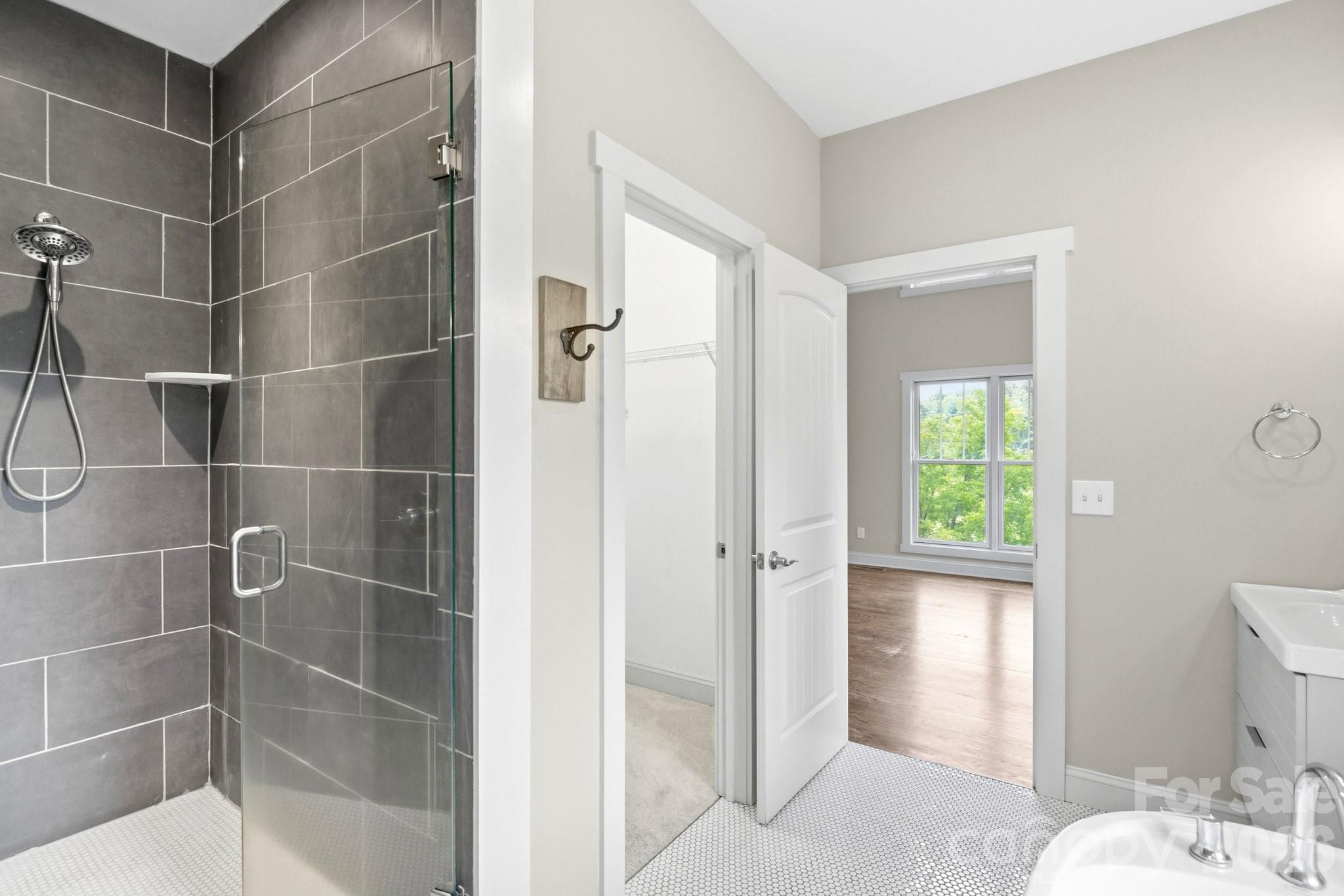 45 Barebridge Hills Drive — Asheville