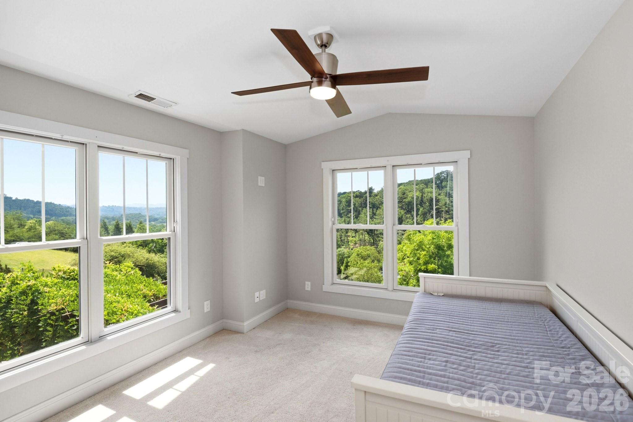 45 Barebridge Hills Drive — Asheville