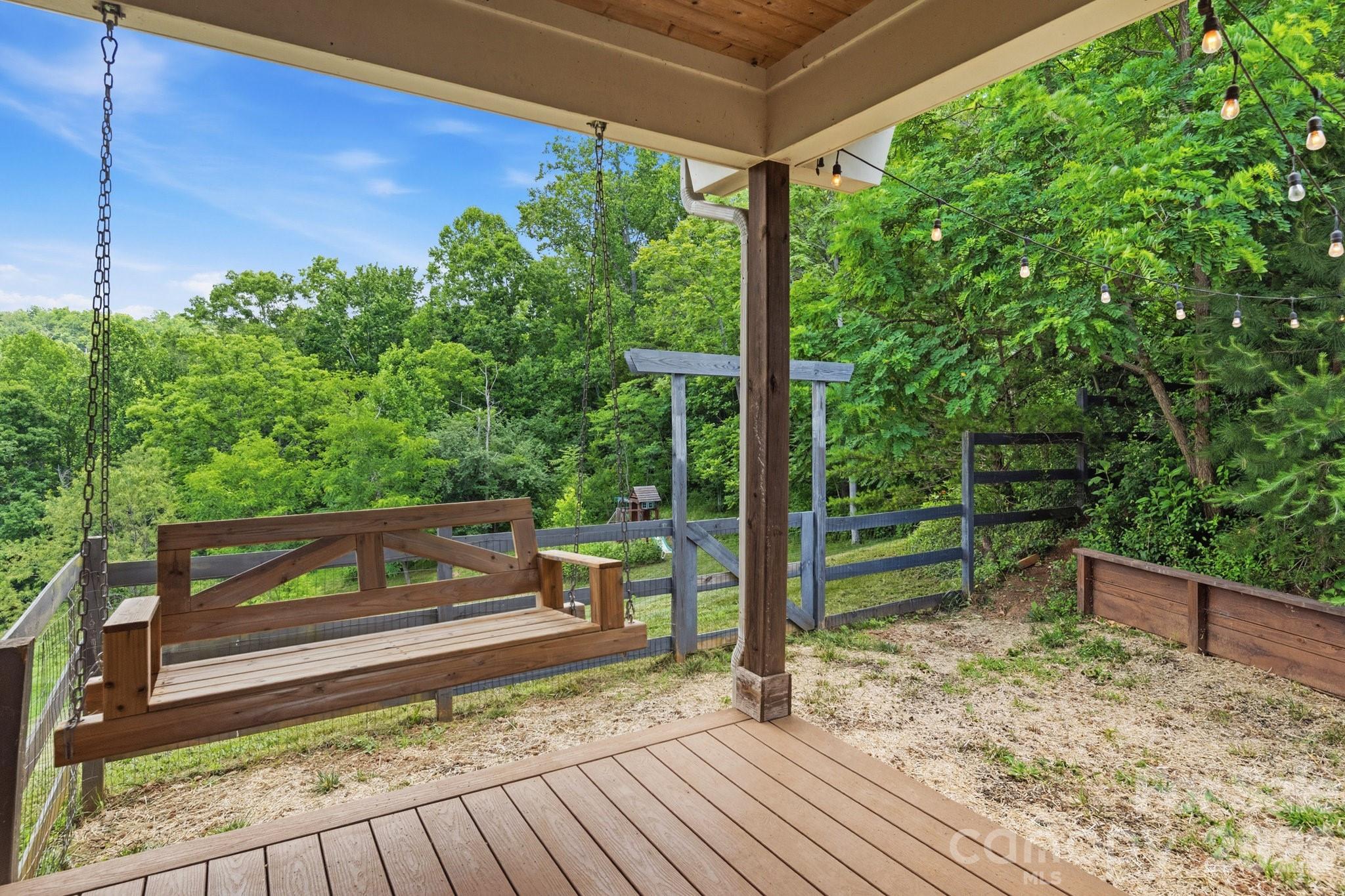 45 Barebridge Hills Drive — Asheville