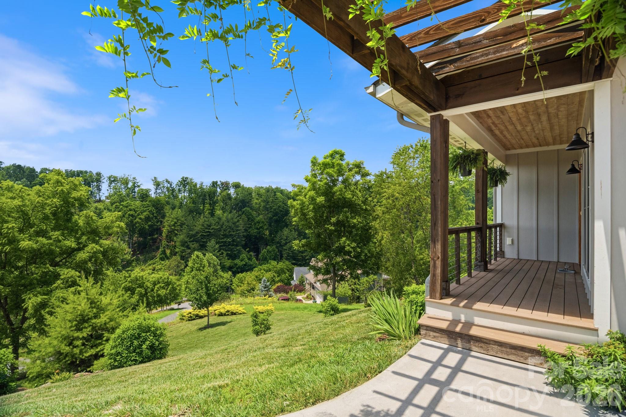 45 Barebridge Hills Drive — Asheville