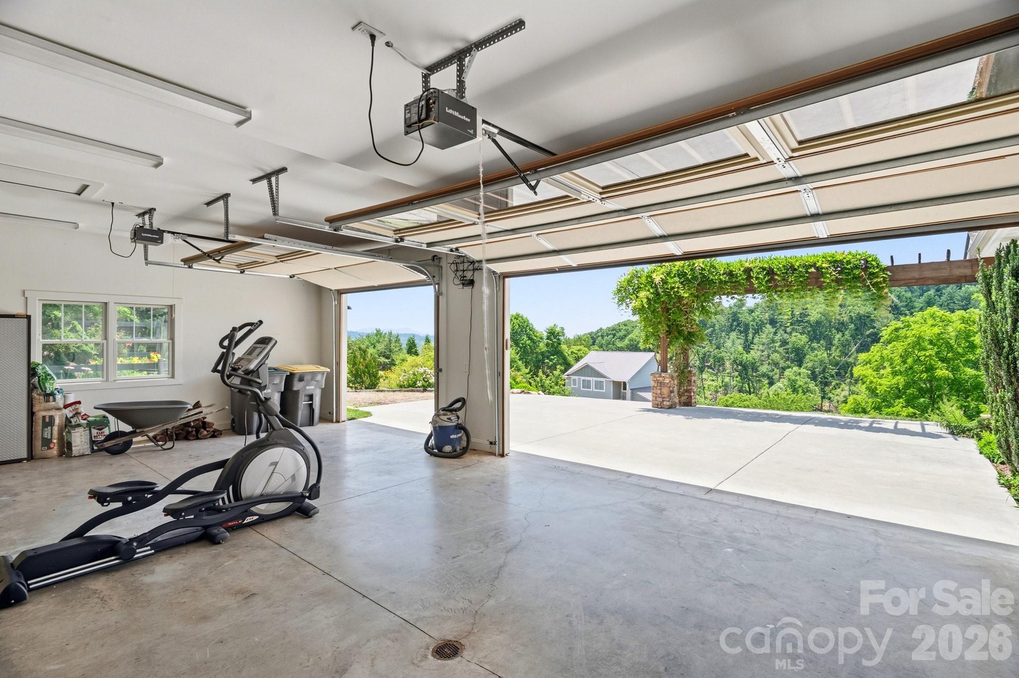 45 Barebridge Hills Drive — Asheville