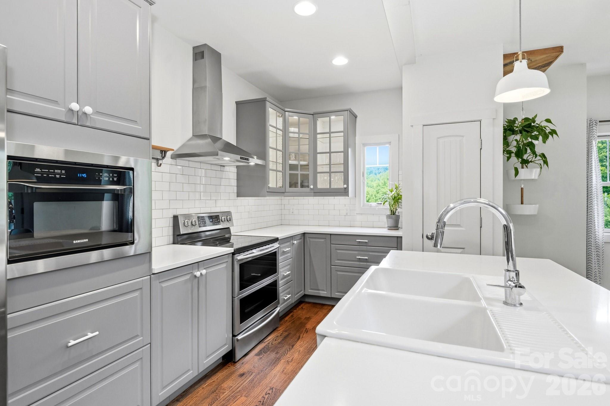 45 Barebridge Hills Drive — Asheville