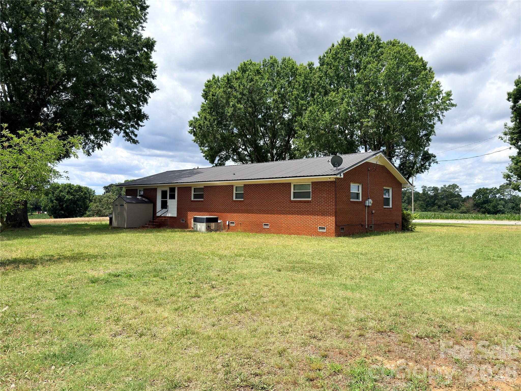 2629 Upper White Store Road — Peachland