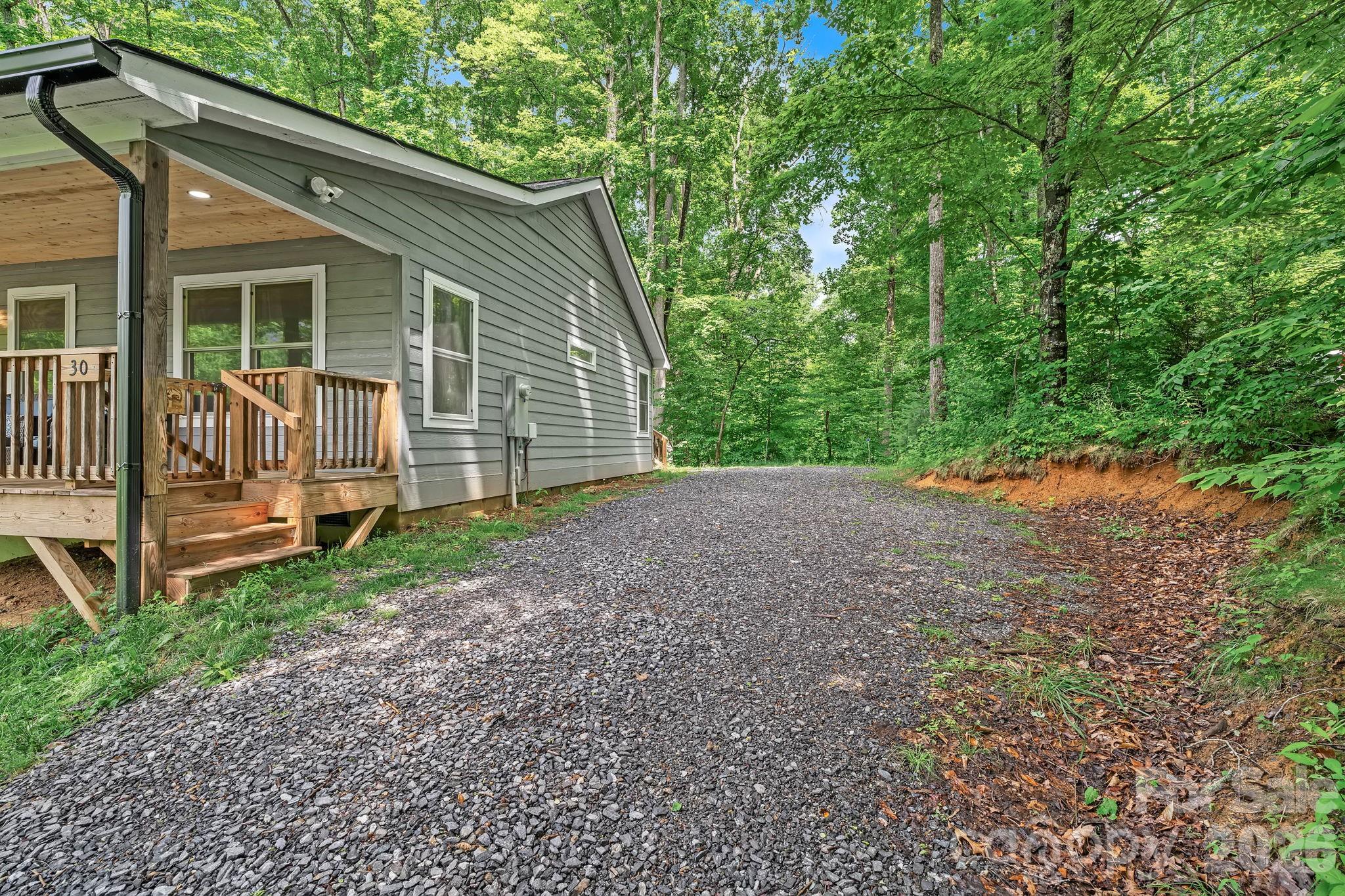30 Sleeping Bear Ridge — Maggie Valley