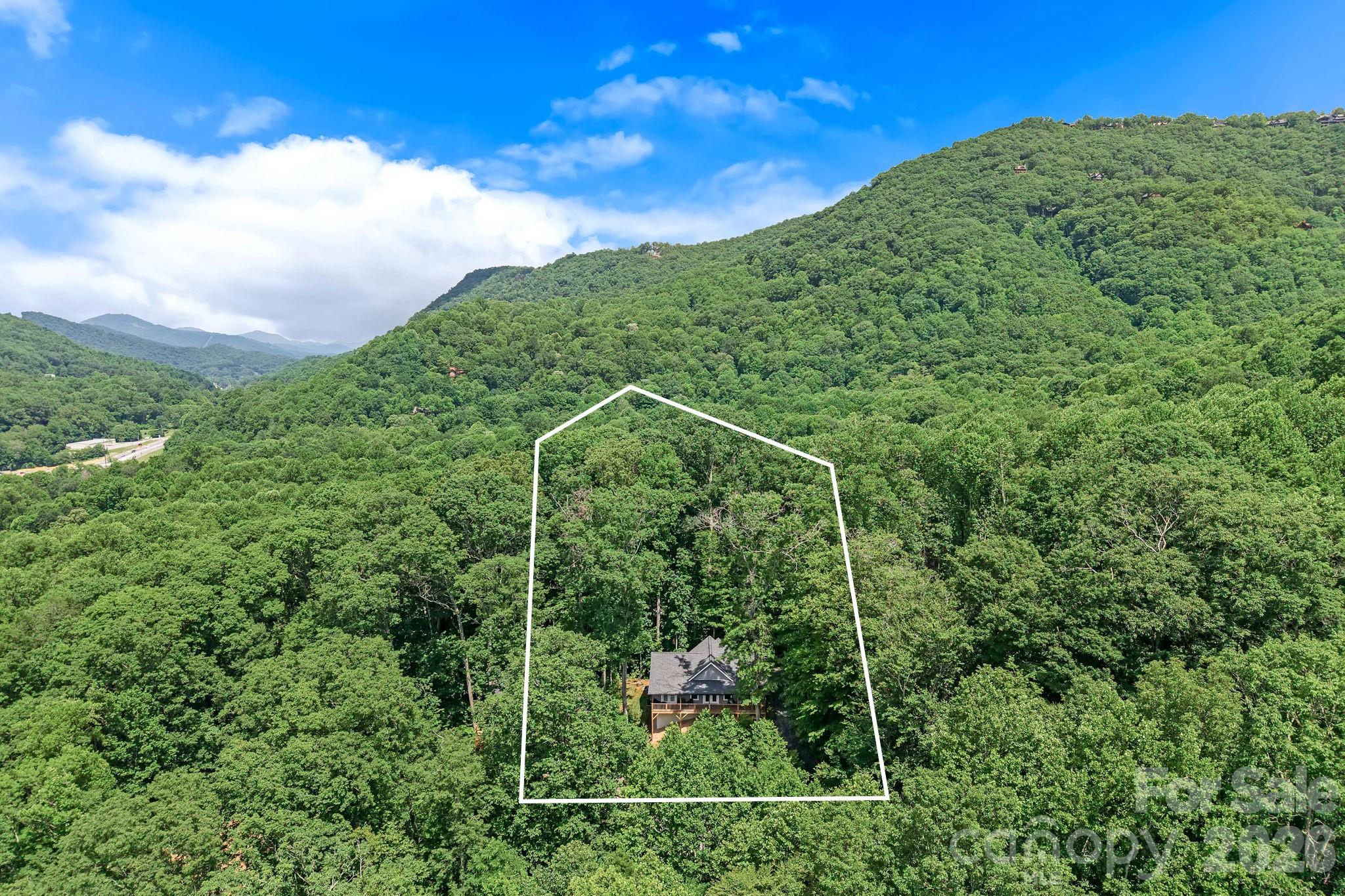 30 Sleeping Bear Ridge — Maggie Valley