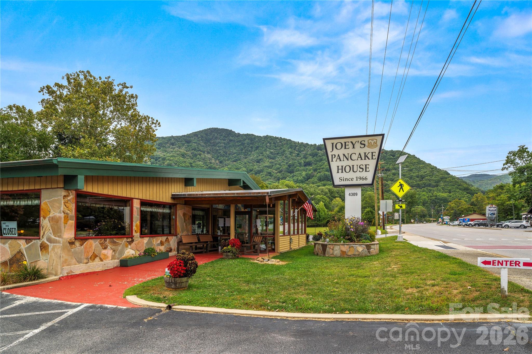30 Sleeping Bear Ridge — Maggie Valley