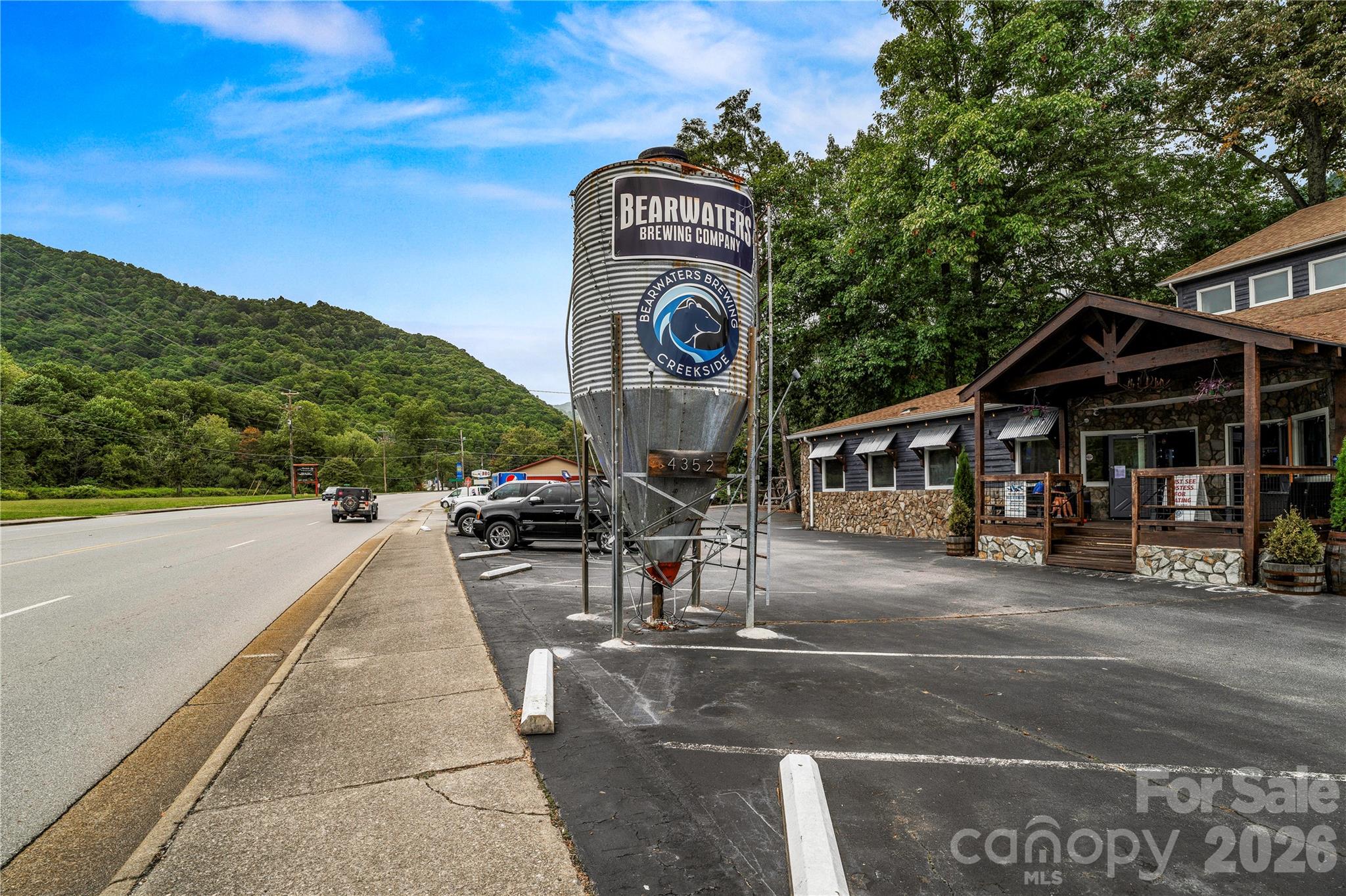 30 Sleeping Bear Ridge — Maggie Valley