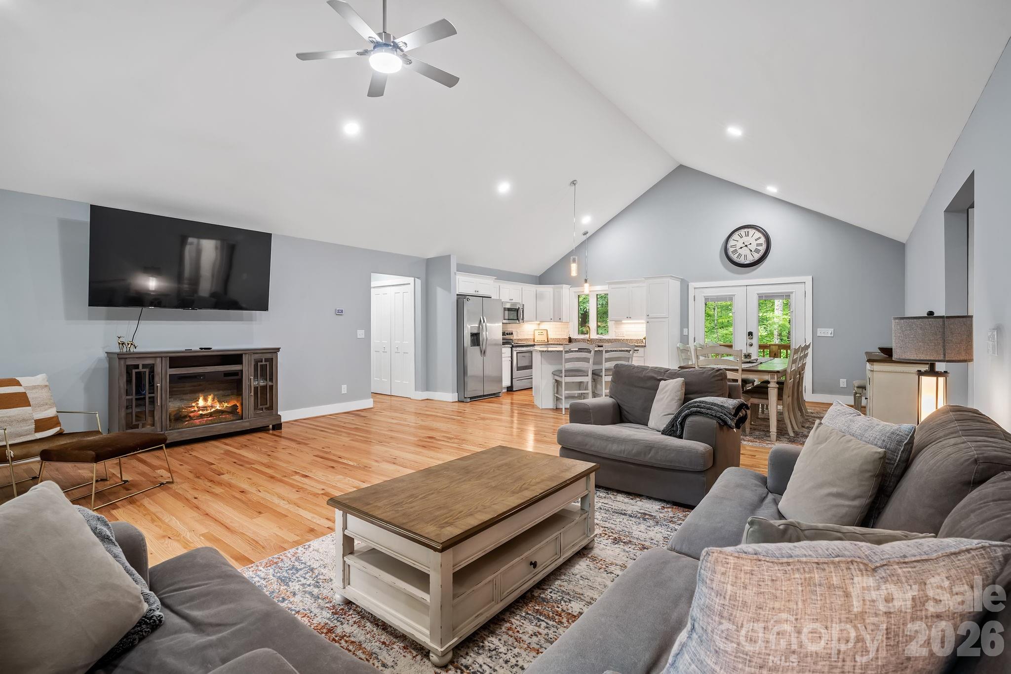 30 Sleeping Bear Ridge — Maggie Valley