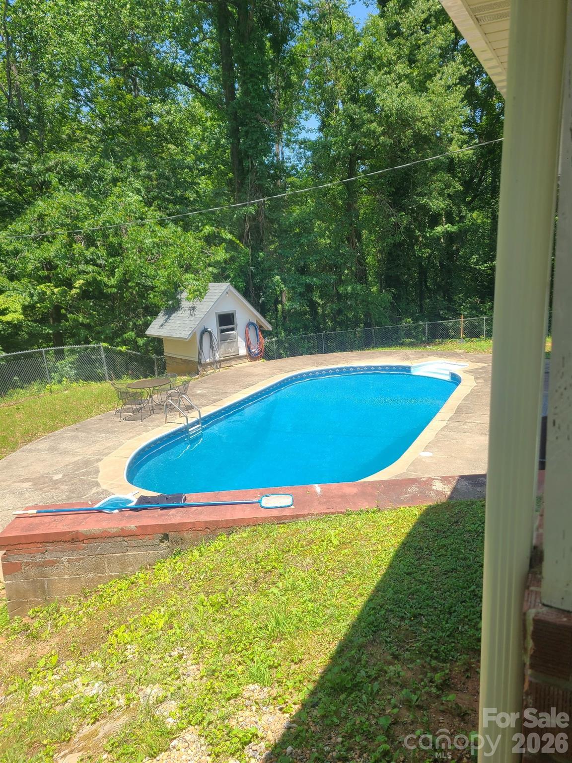 150 Cowan Lane — Tryon
