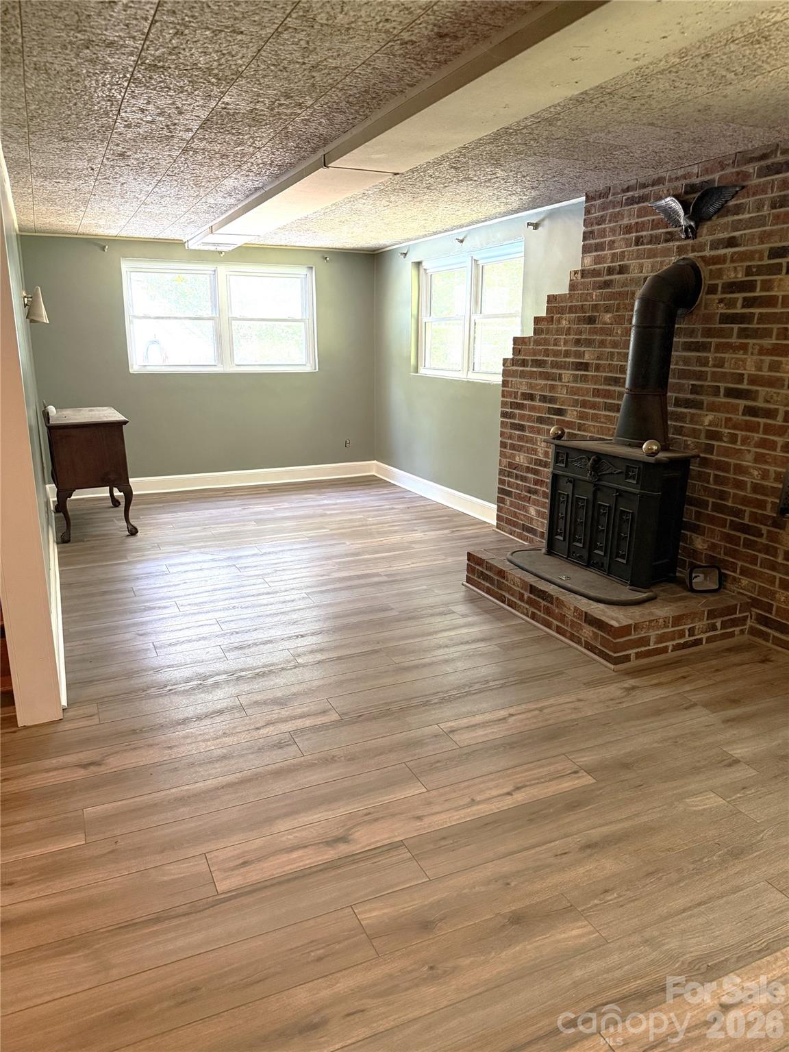 150 Cowan Lane — Tryon