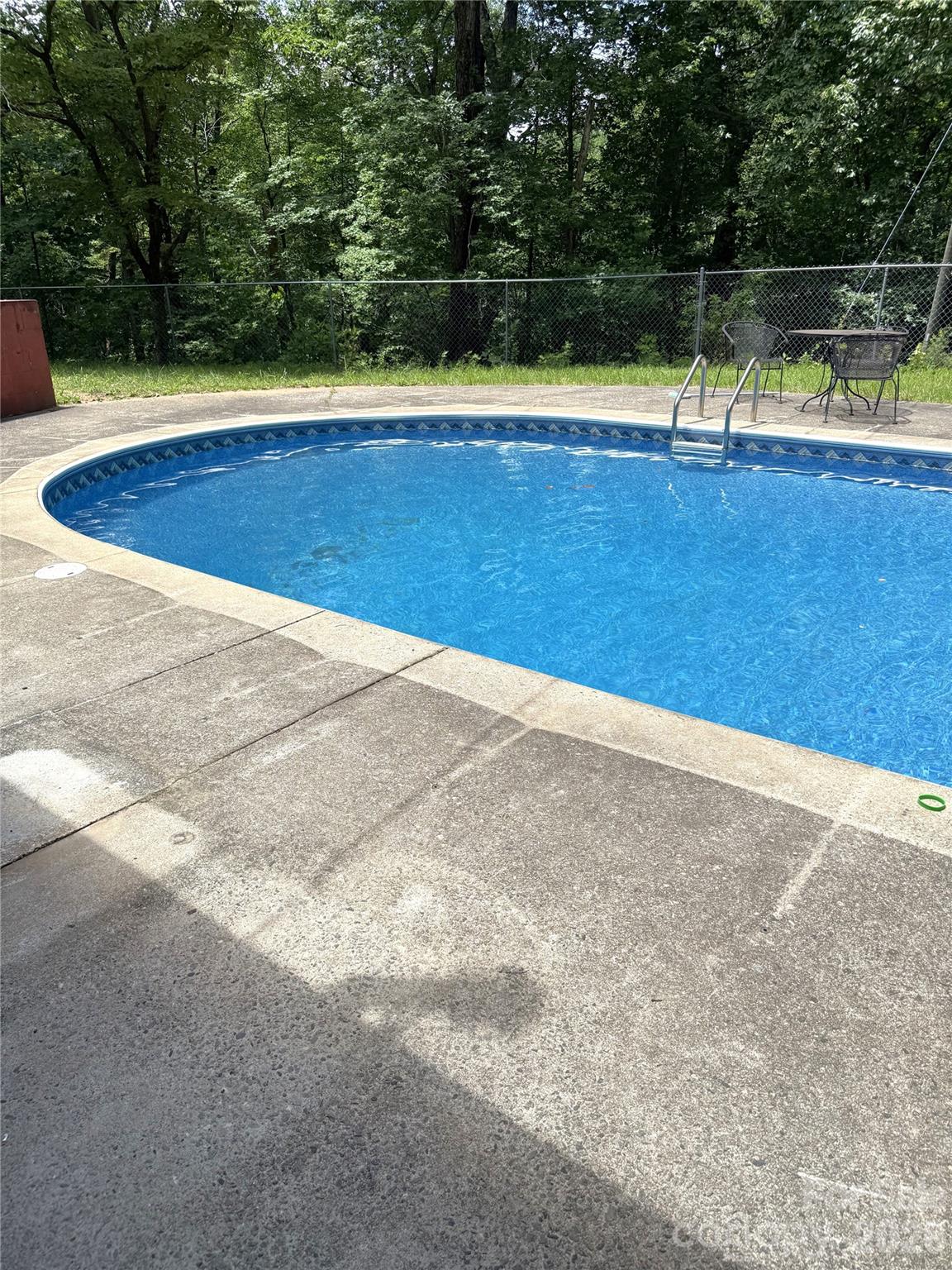 150 Cowan Lane — Tryon
