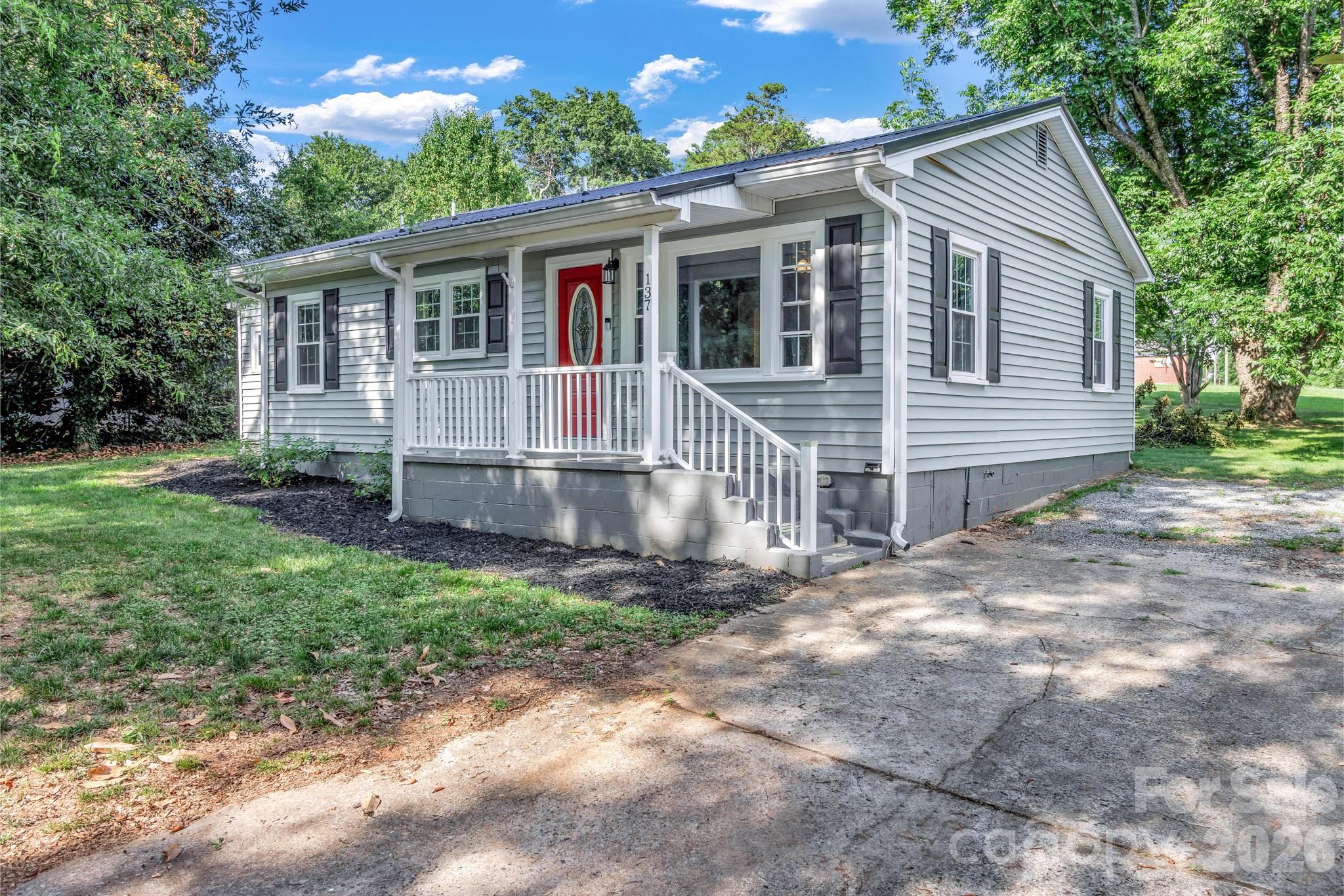 137 J E Morrow Street — Forest City