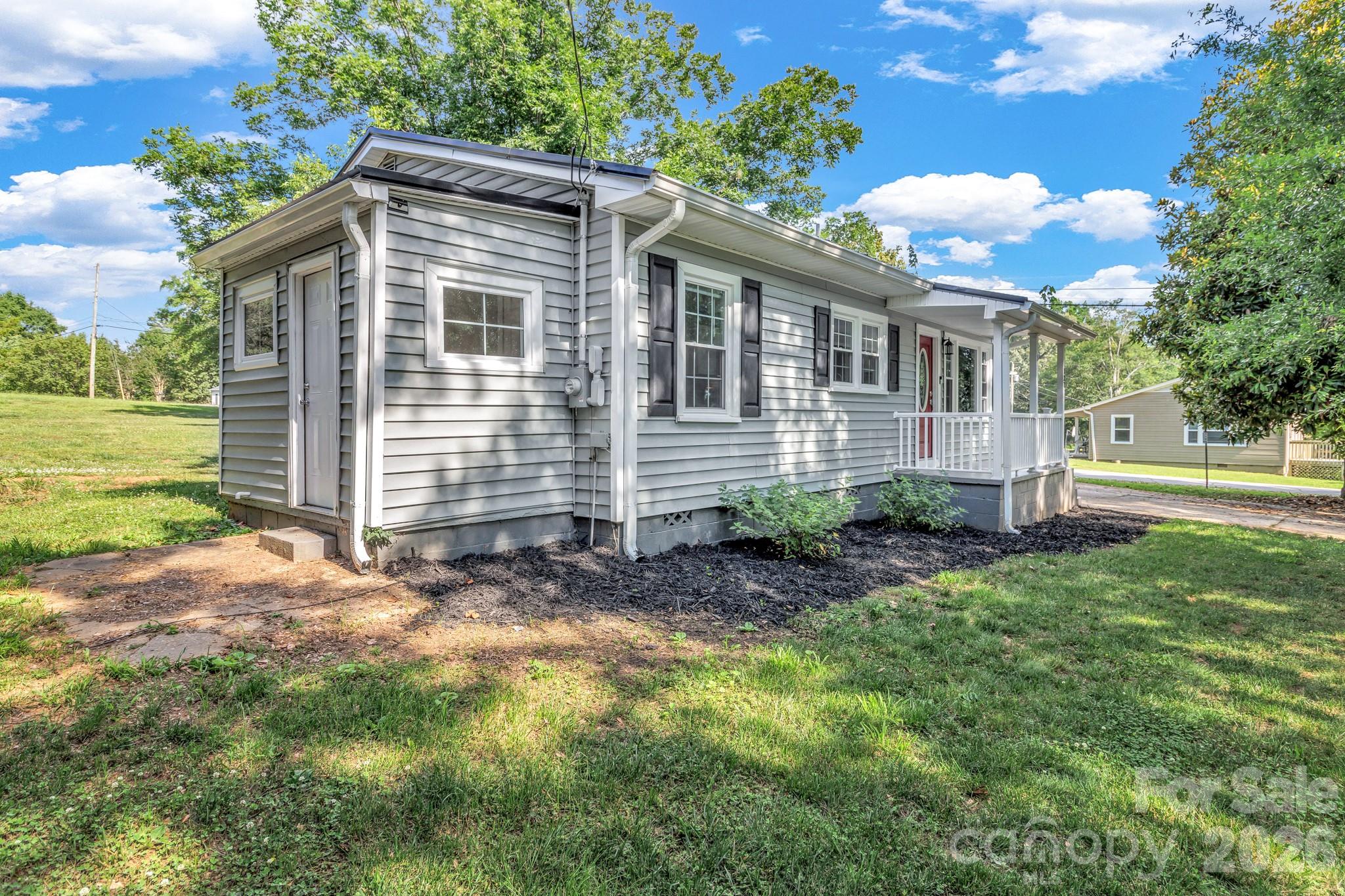 137 J E Morrow Street — Forest City