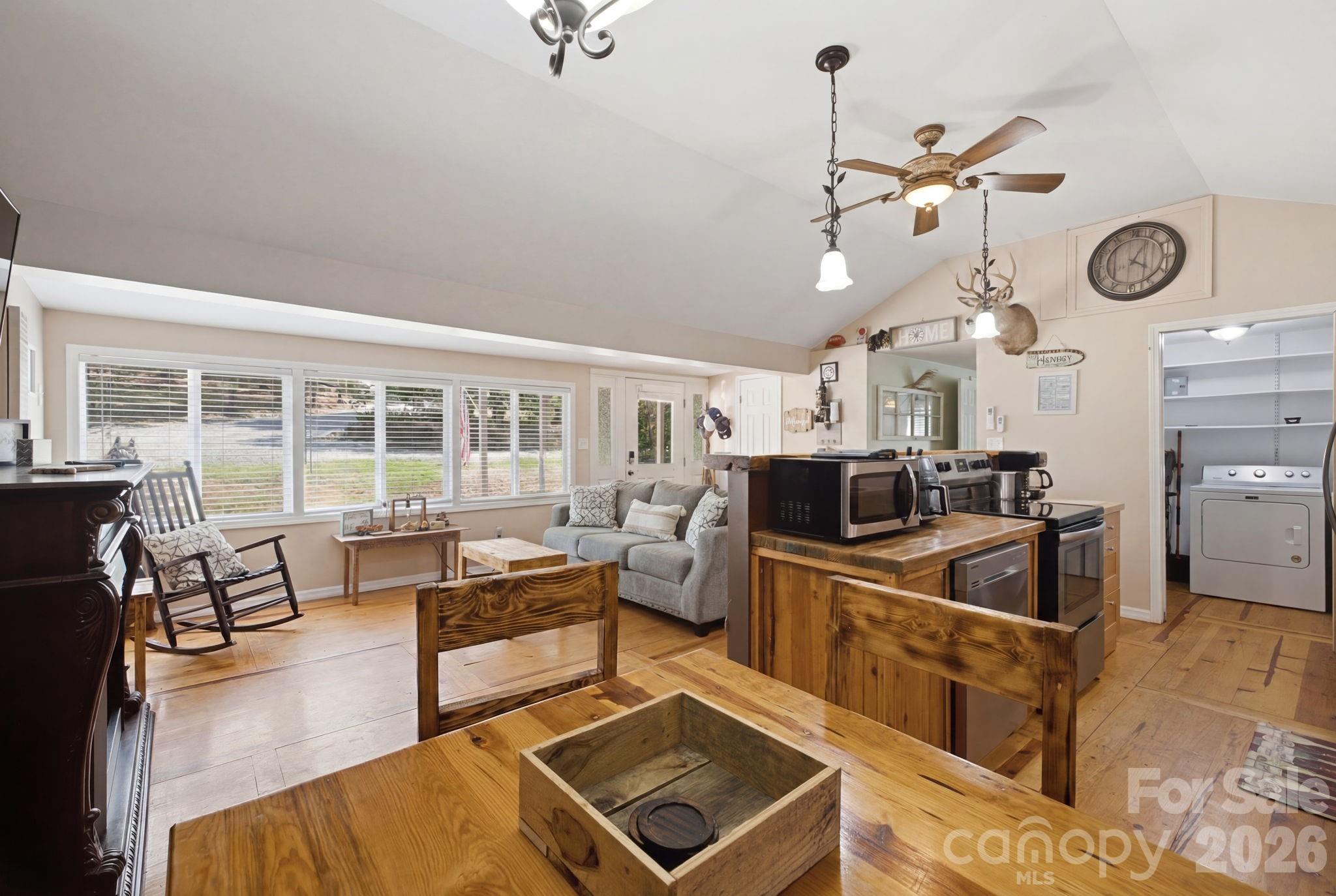 7511 Virginia Ridge — Connelly Springs