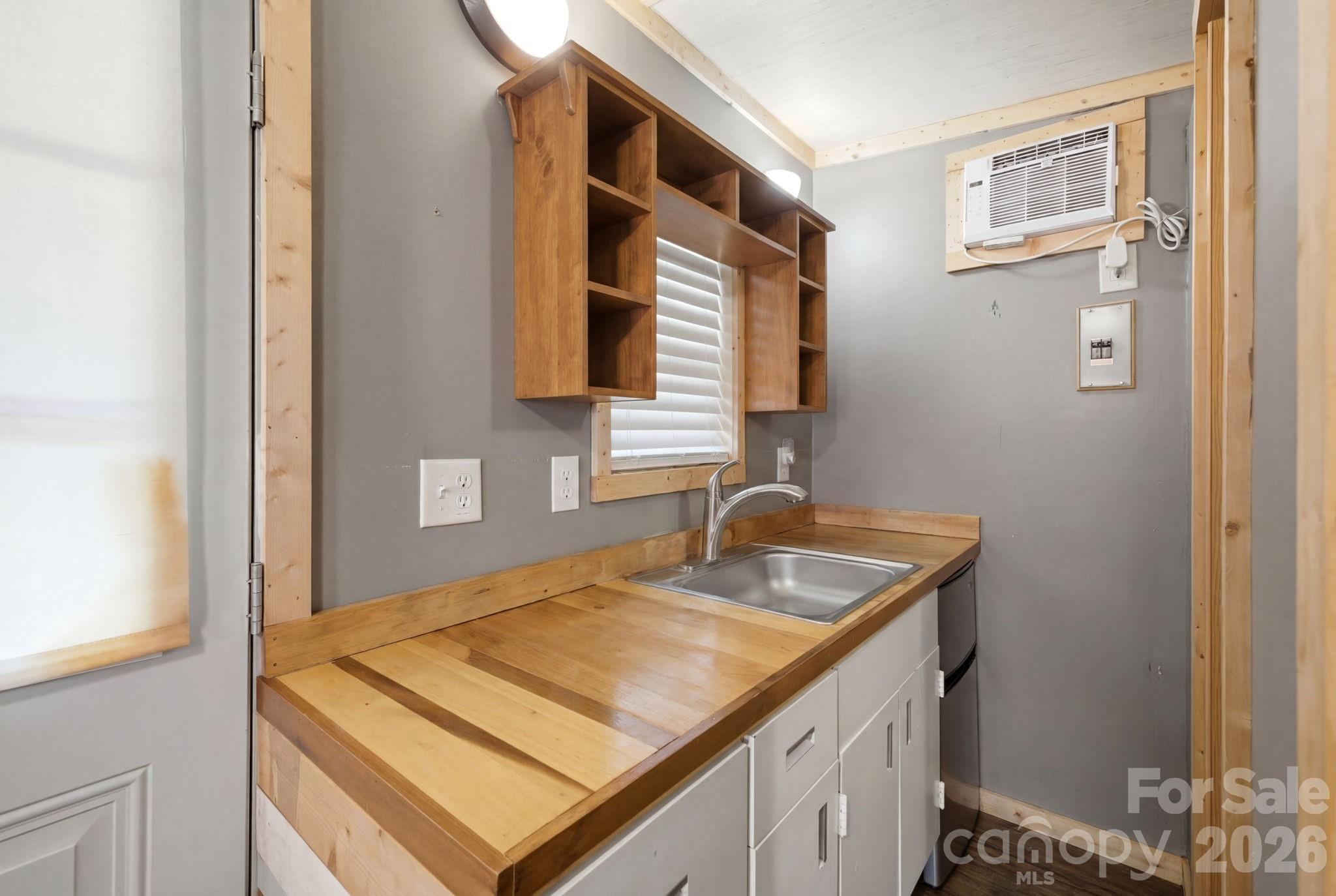 7511 Virginia Ridge — Connelly Springs
