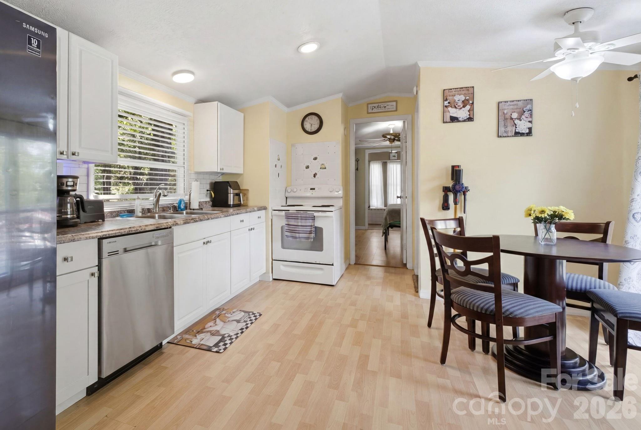 7511 Virginia Ridge — Connelly Springs