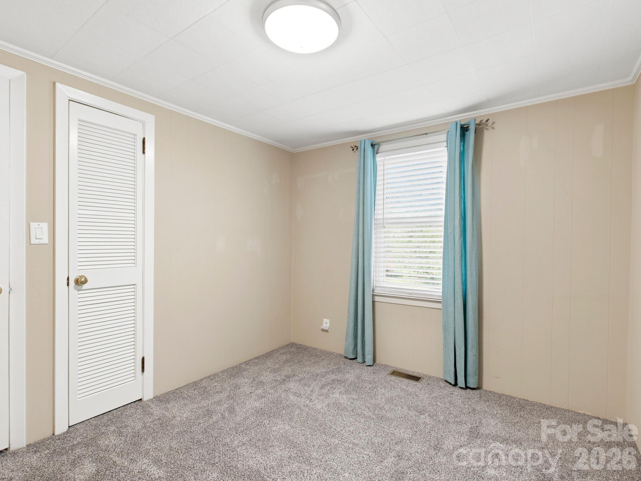 407 Hall Street — Hendersonville