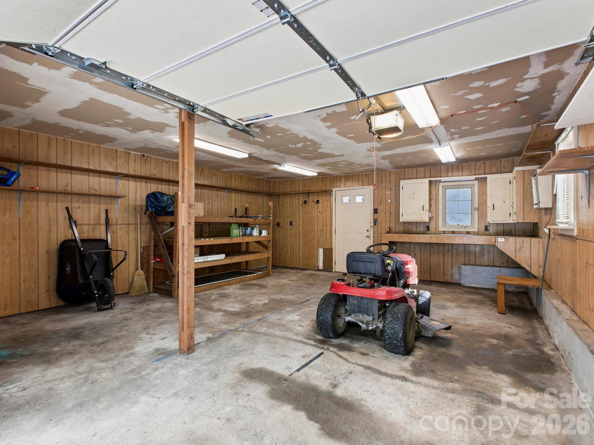 407 Hall Street — Hendersonville
