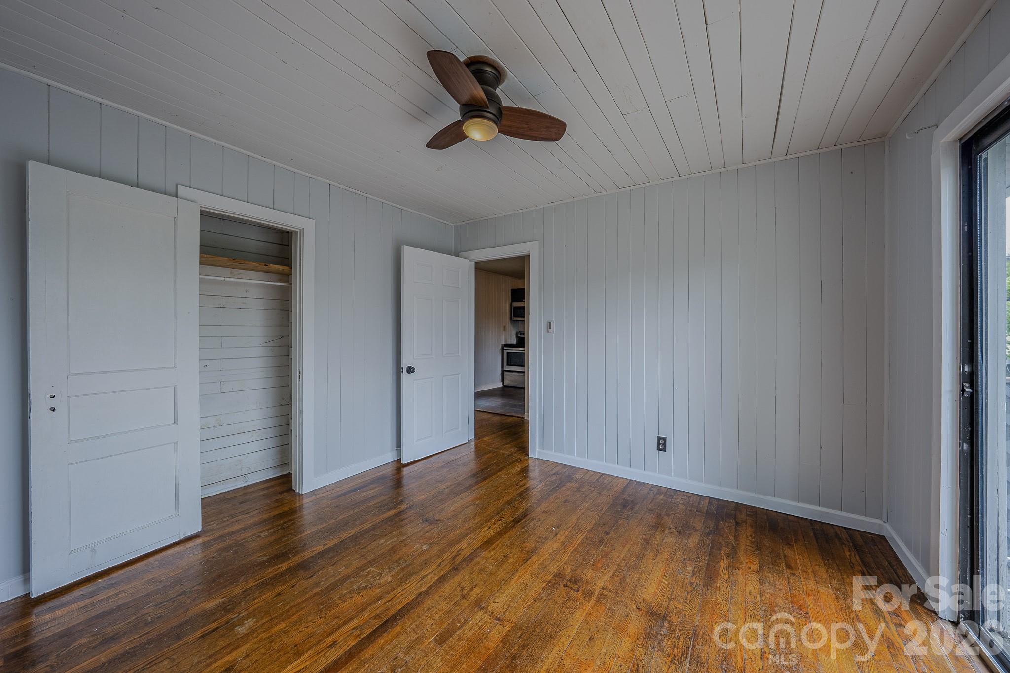 501 Fairview Road — Asheville