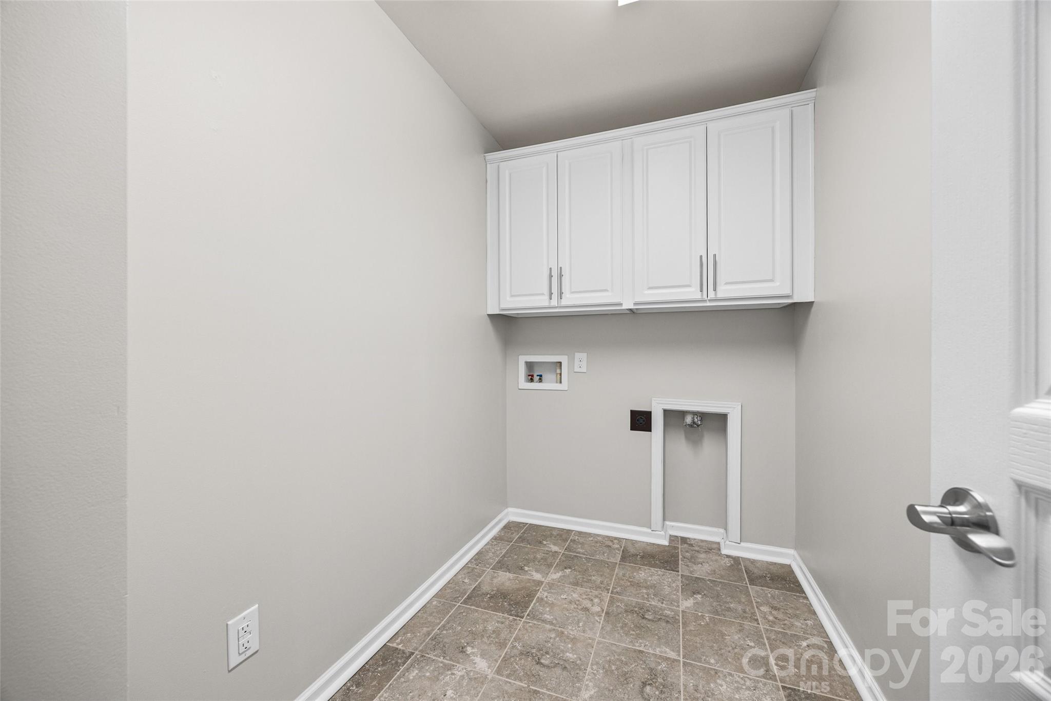 5125 Mount Clare Lane — Charlotte