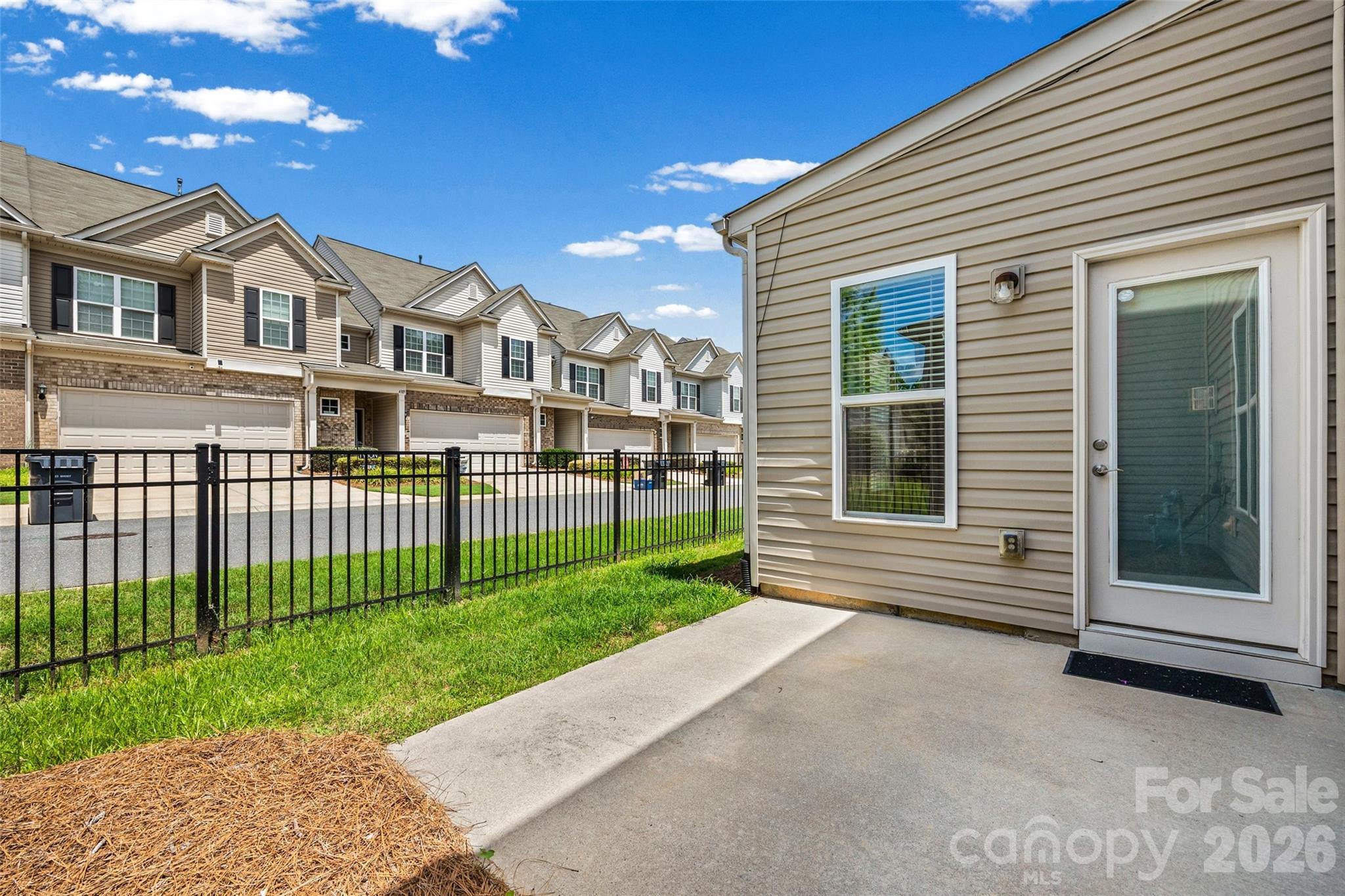 5125 Mount Clare Lane — Charlotte