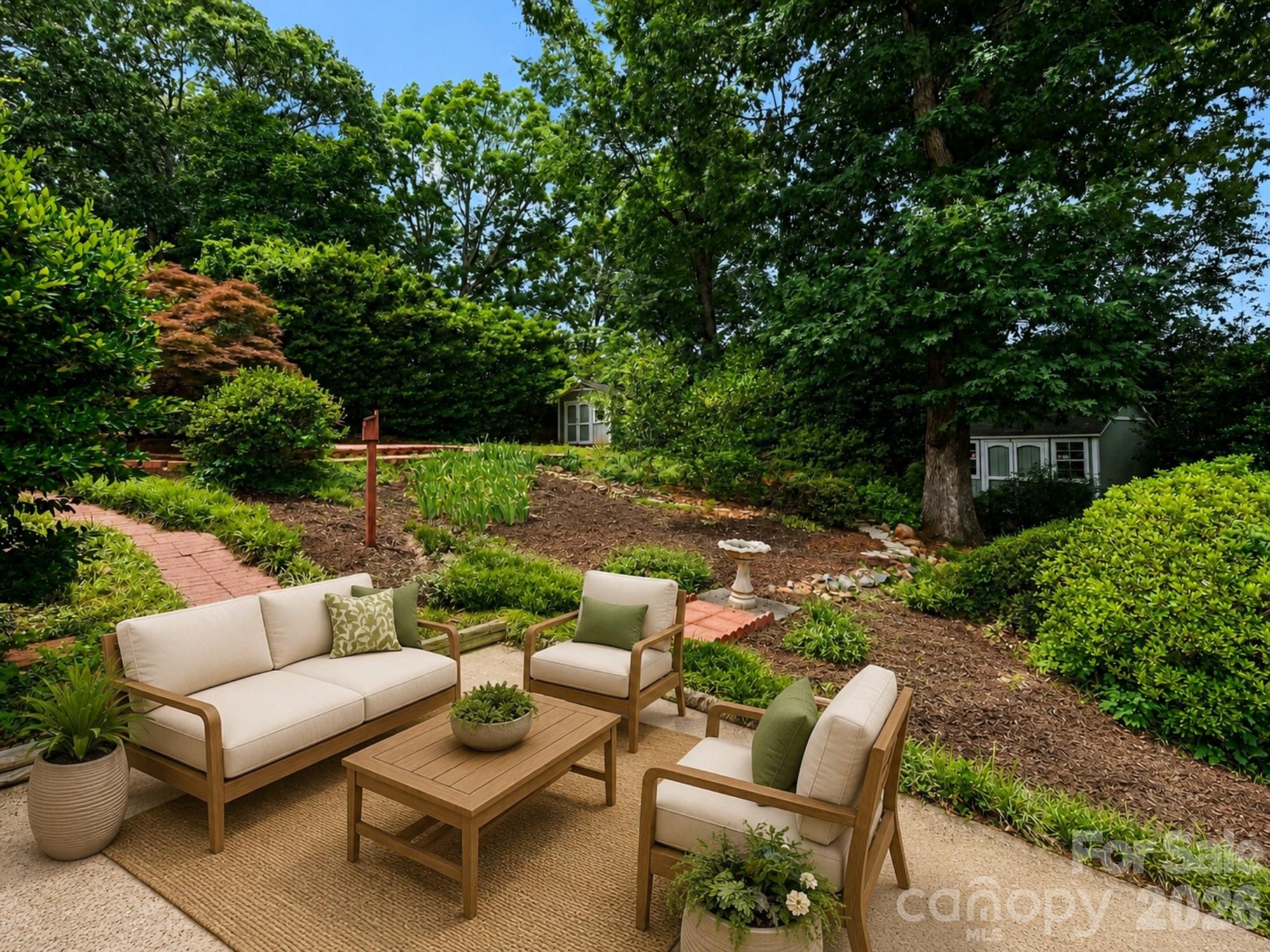 1030 Mclaughlin Drive — Charlotte