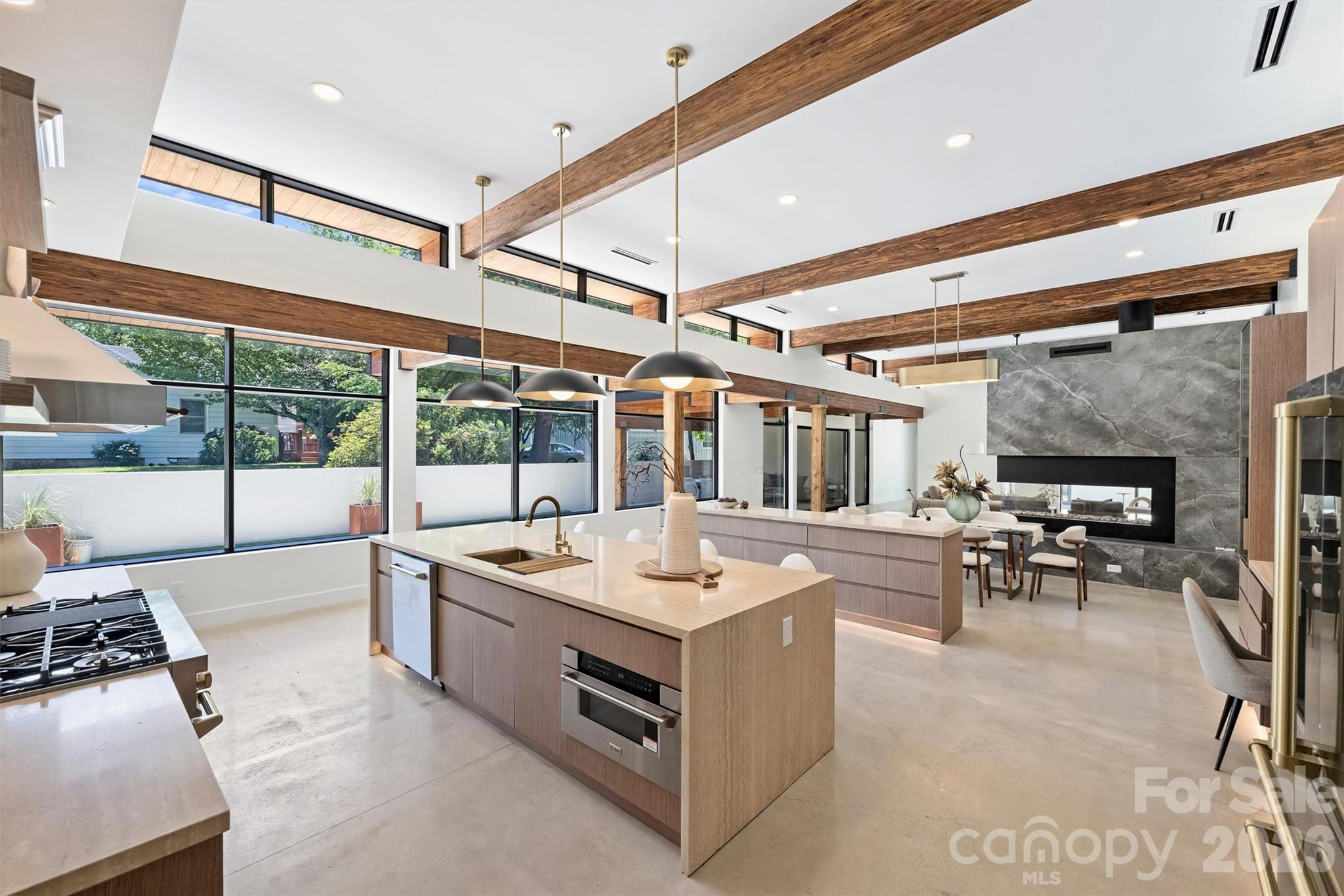 704 Charles Avenue — Charlotte