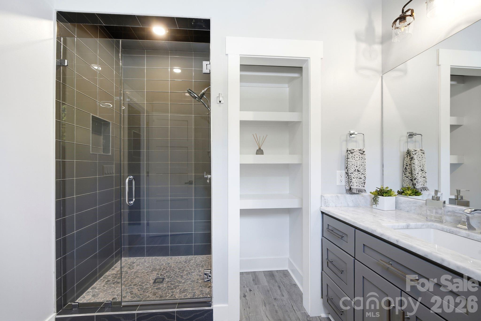 342 Kenway Loop — Mooresville