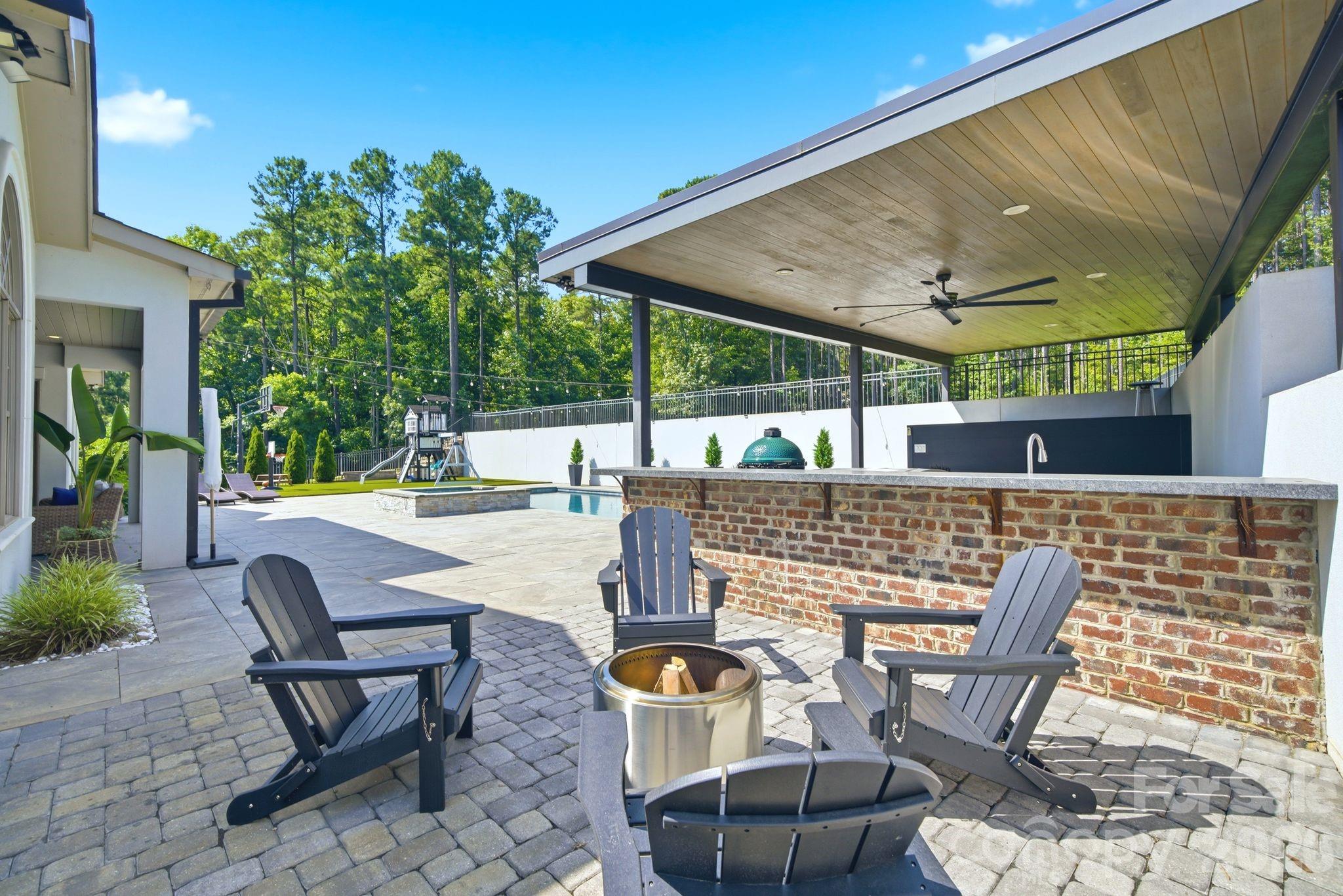 342 Kenway Loop — Mooresville