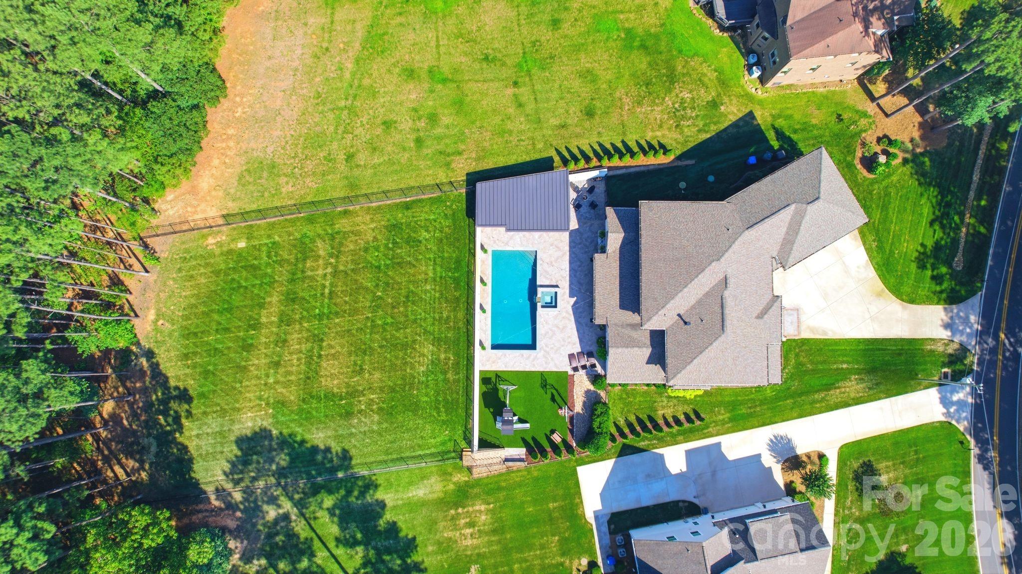 342 Kenway Loop — Mooresville