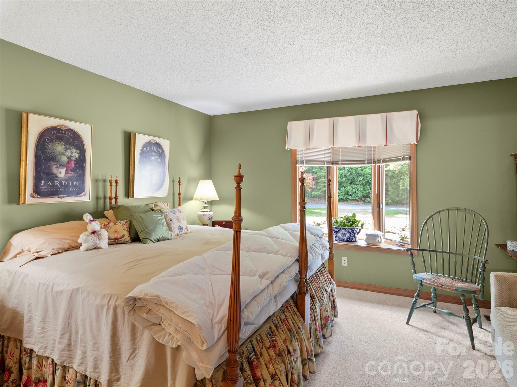 20 Clubside Drive — Asheville