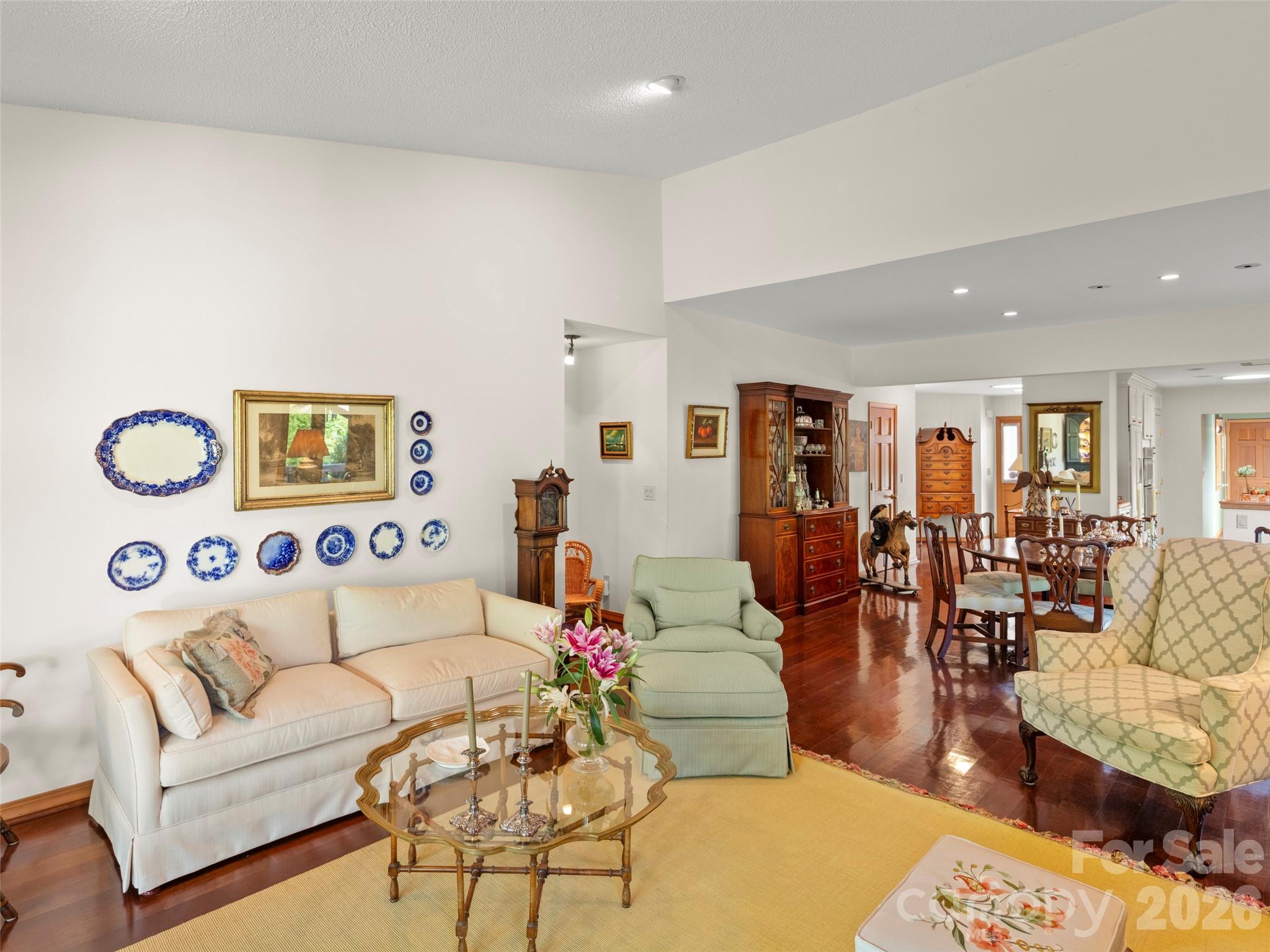 20 Clubside Drive — Asheville