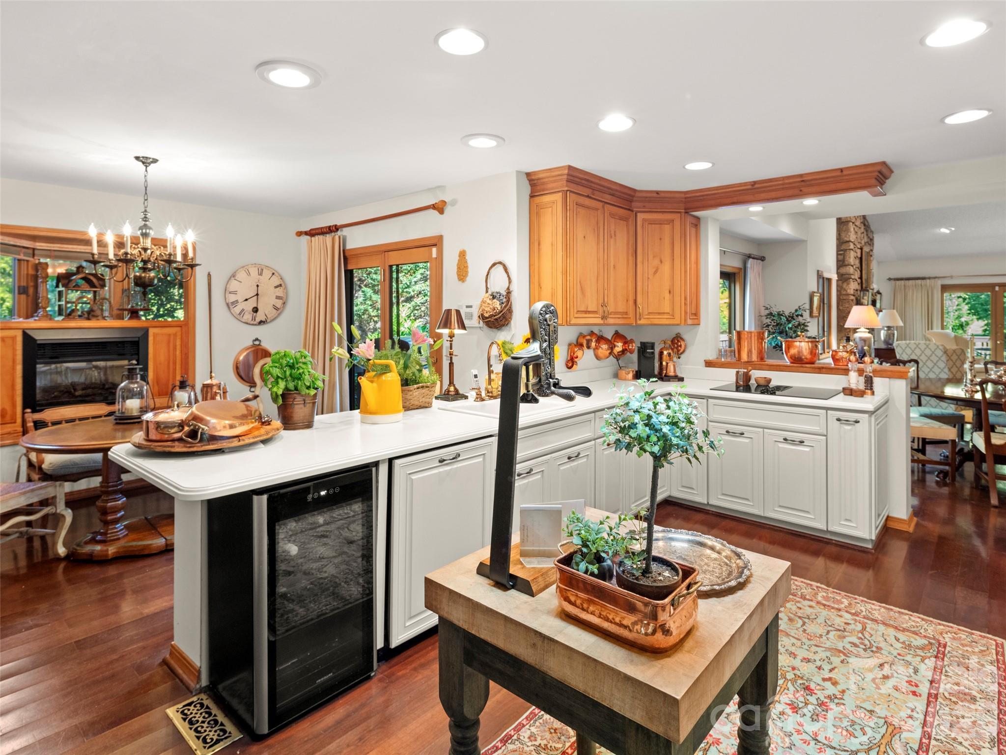20 Clubside Drive — Asheville