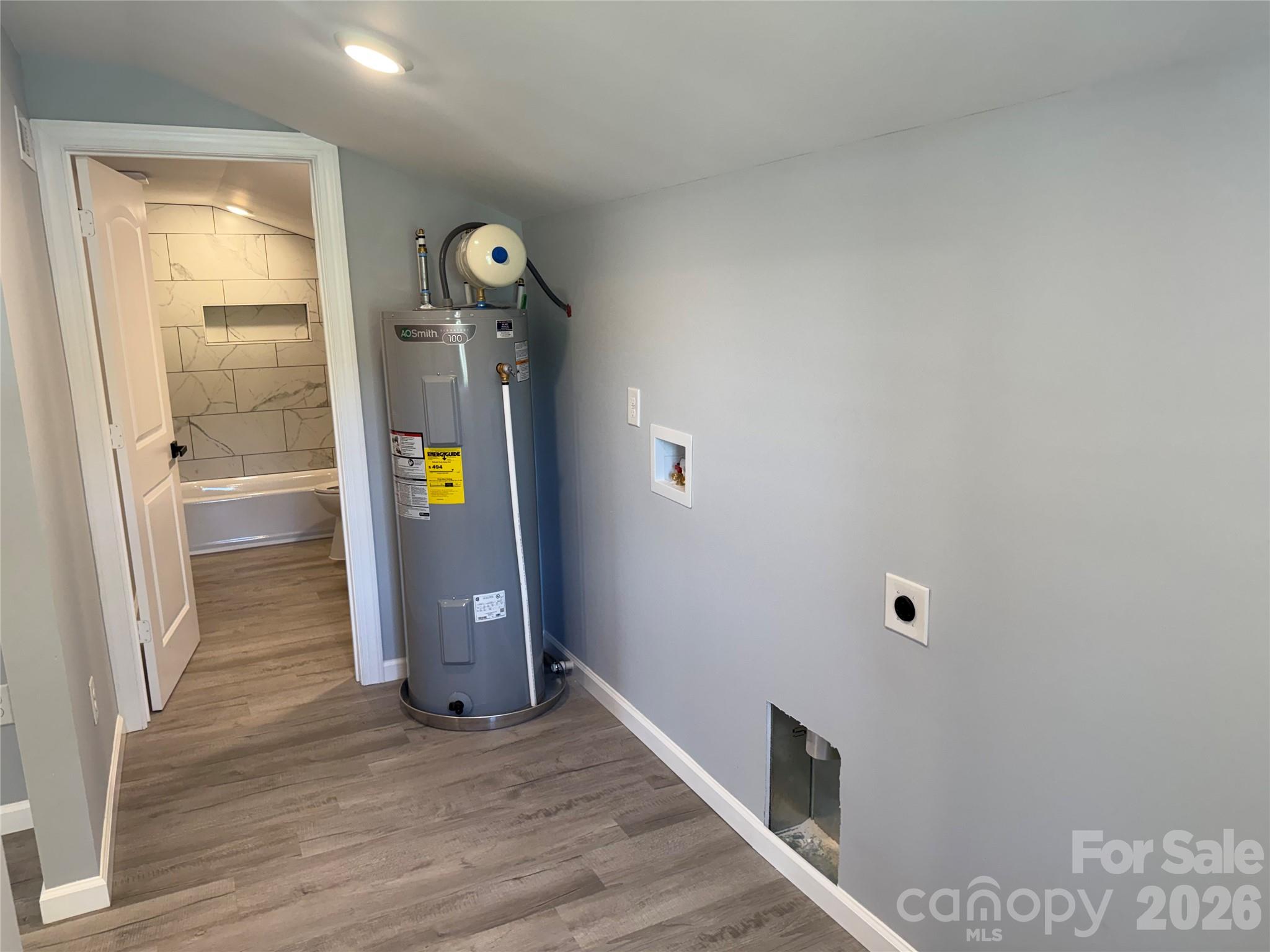 3812 Cliffside Road — Mooresboro