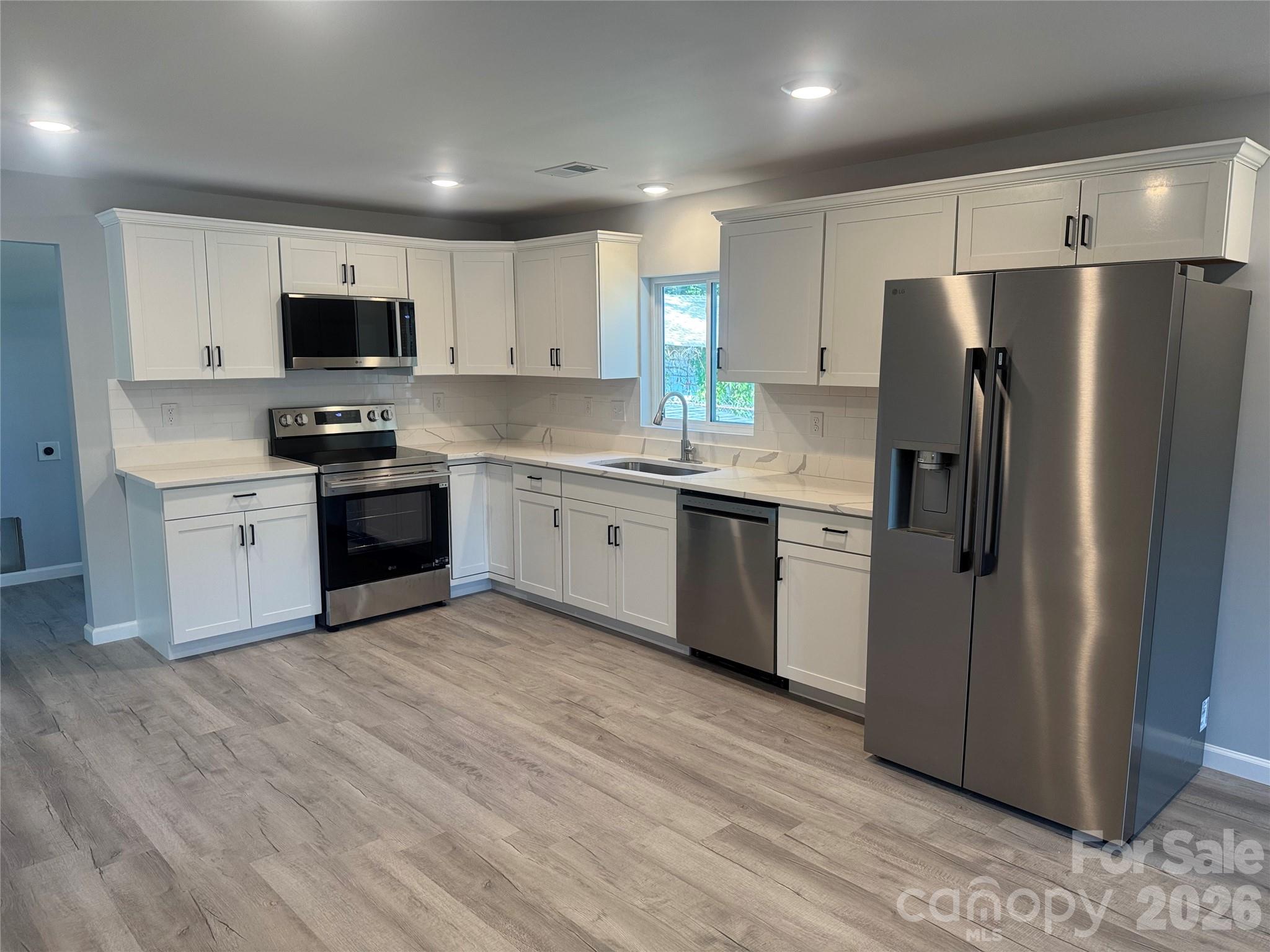 3812 Cliffside Road — Mooresboro