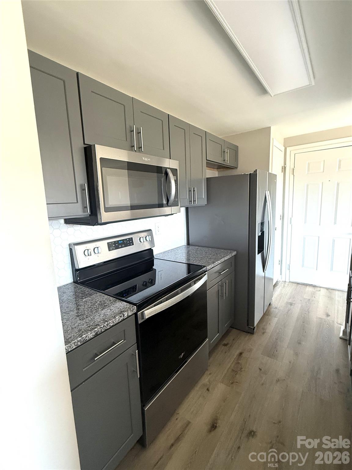 1604 Arlyn Circle #J — Charlotte