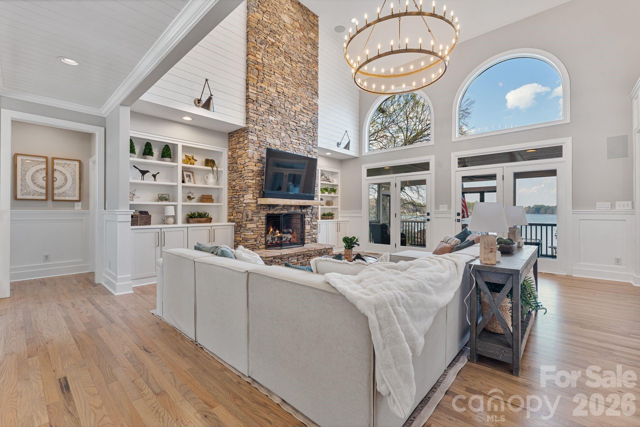182 Malibu Road — Mooresville
