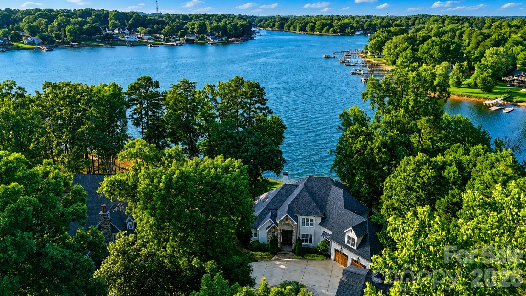 182 Malibu Road — Mooresville