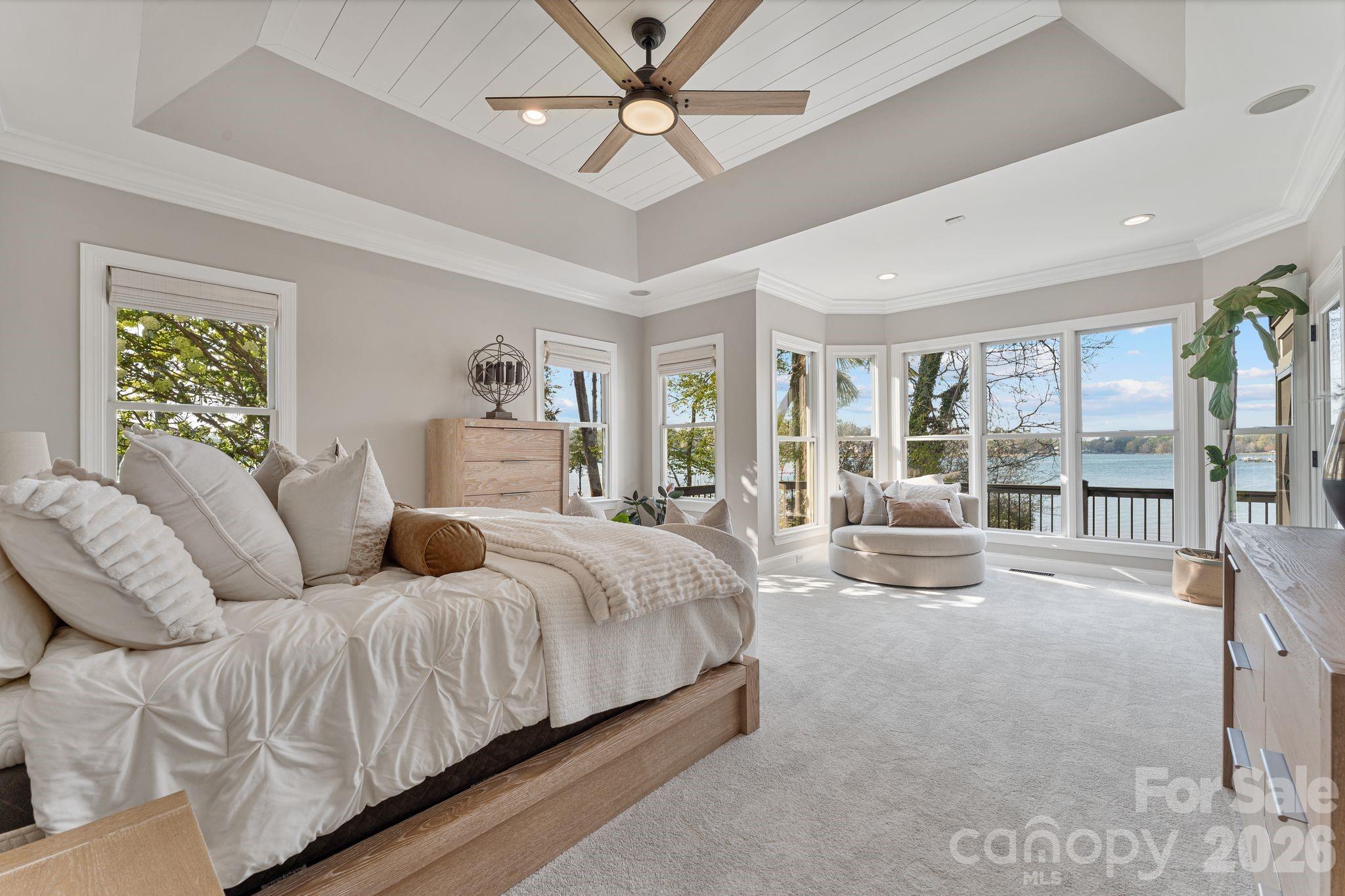 182 Malibu Road — Mooresville