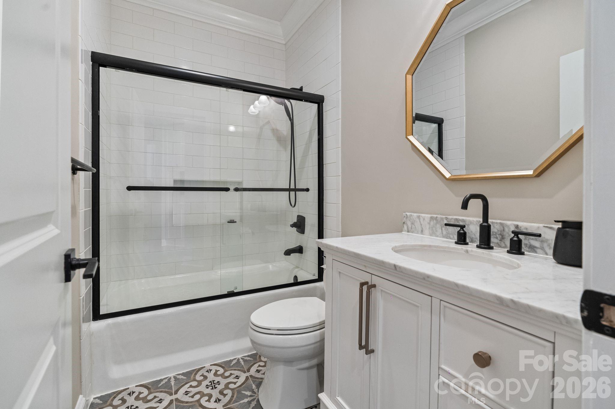 182 Malibu Road — Mooresville