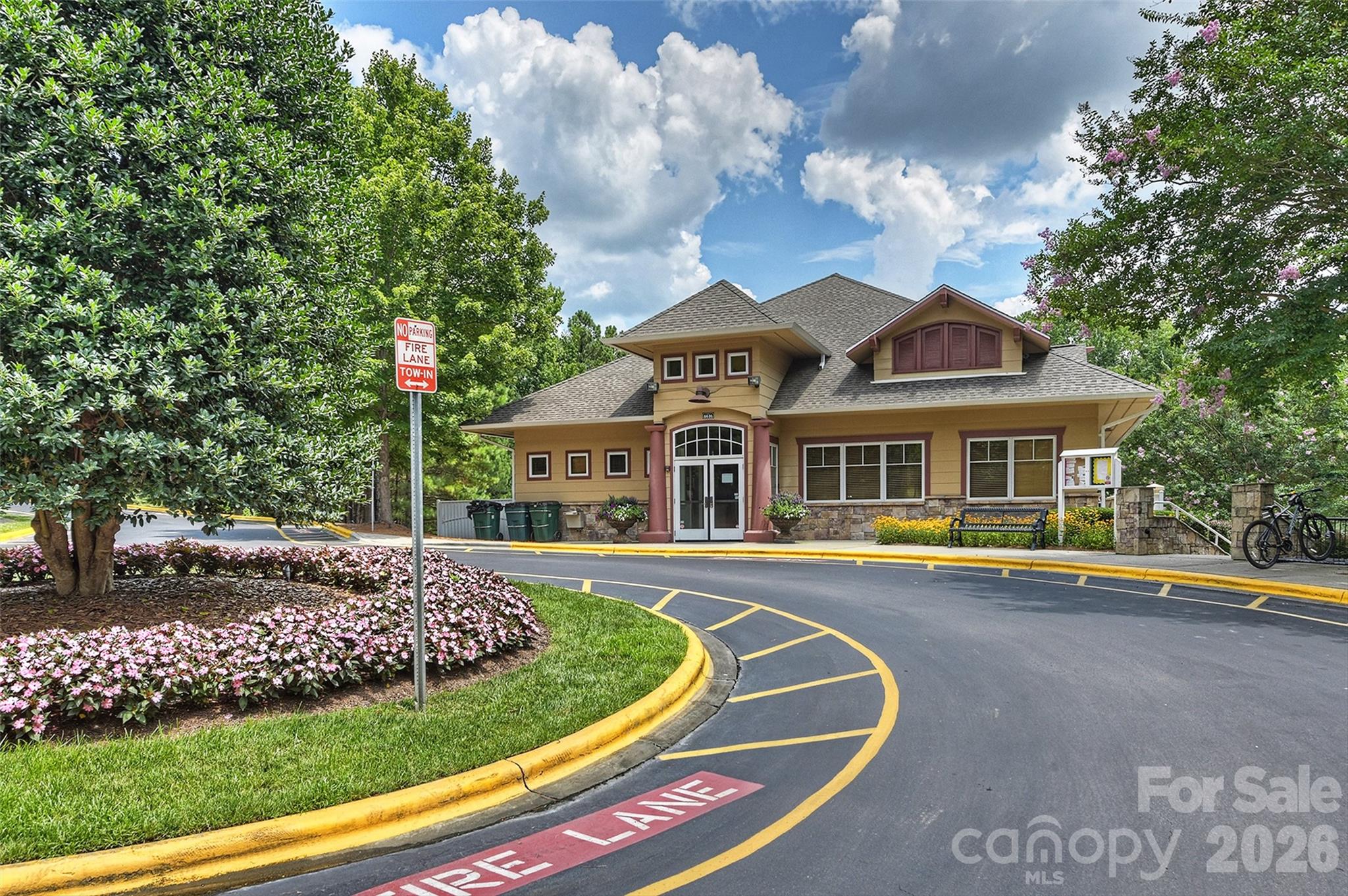 6311 Tunston Lane — Charlotte